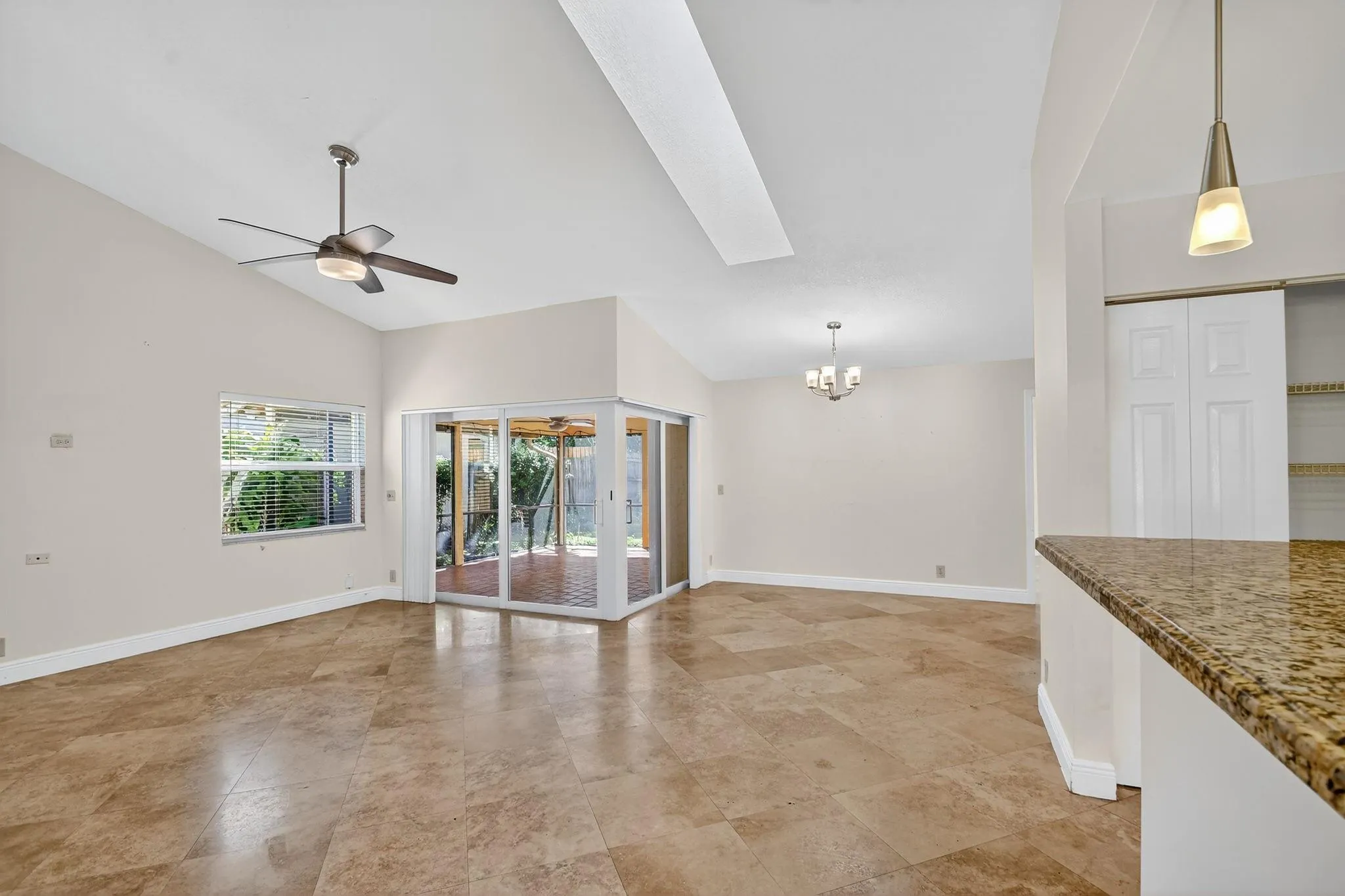 1620 NW 22nd Ave