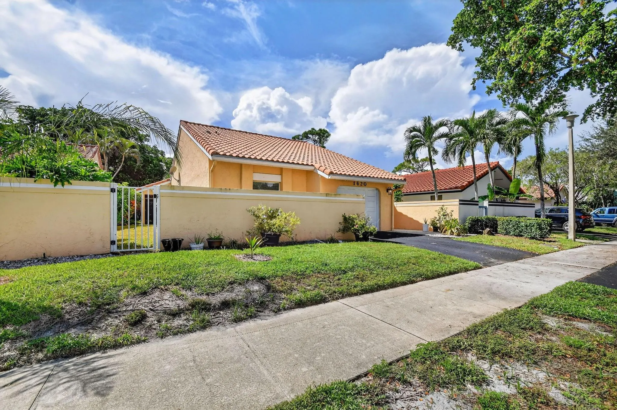 1620 NW 22nd Ave