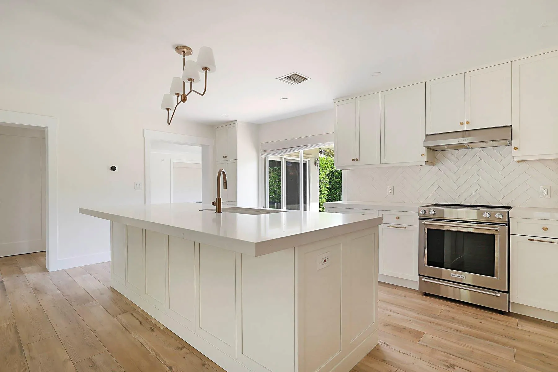 2445 SE 7th st