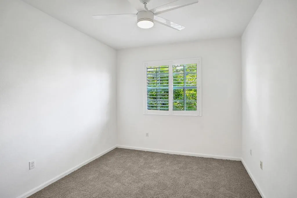608 SW 3rd Ave
