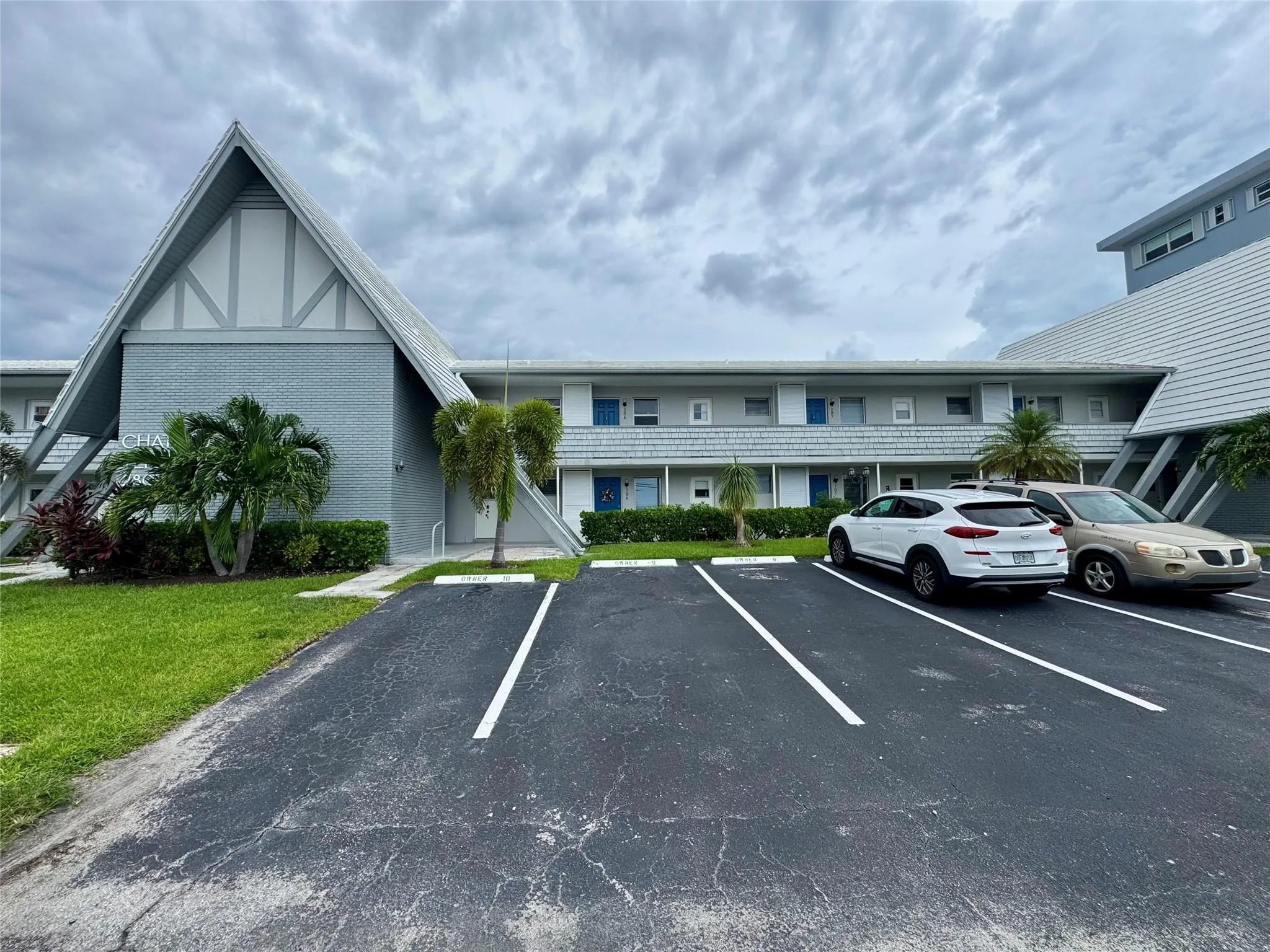 2801 NE 33rd Ct, #206