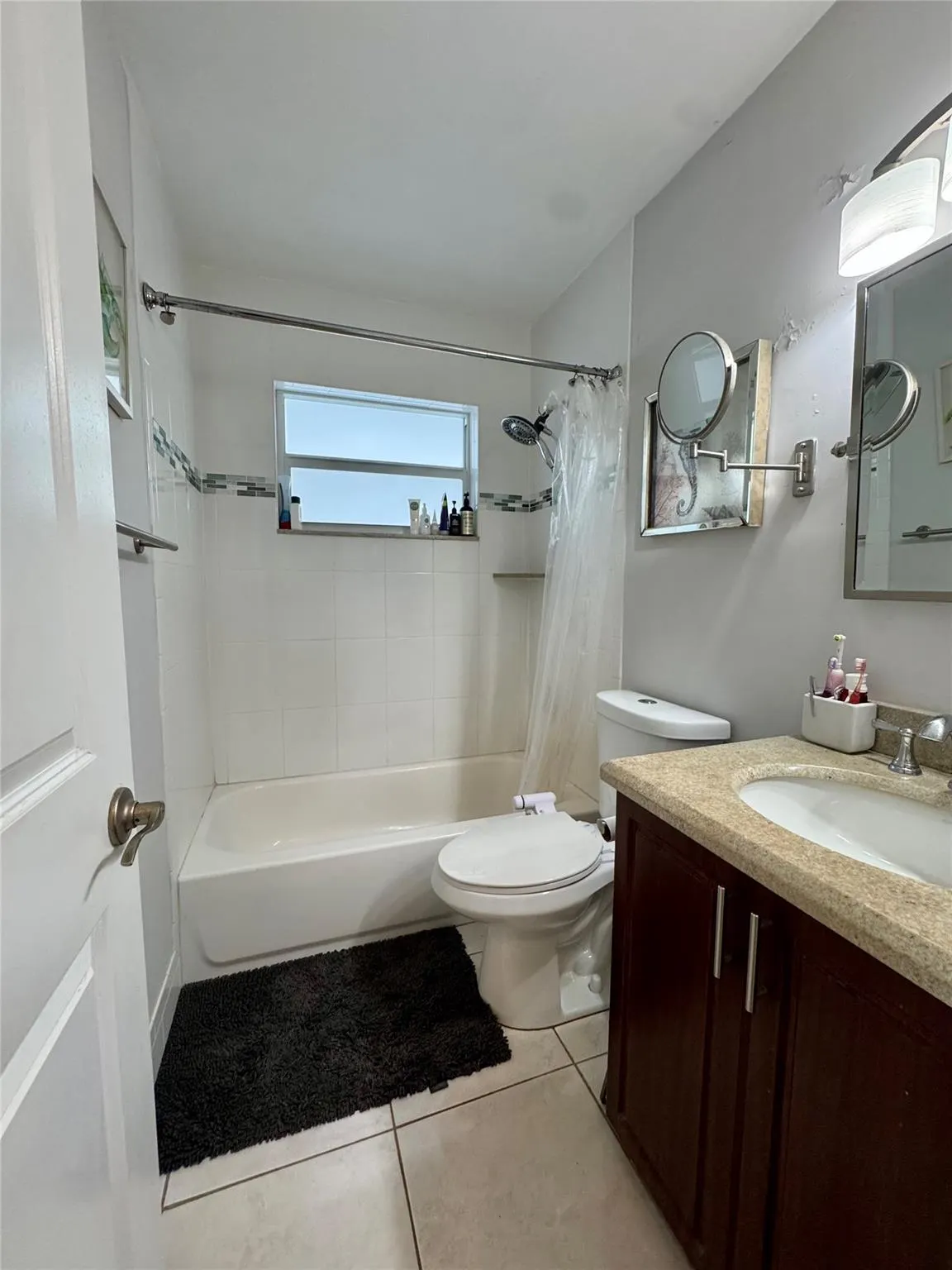 2801 NE 33rd Ct, #206