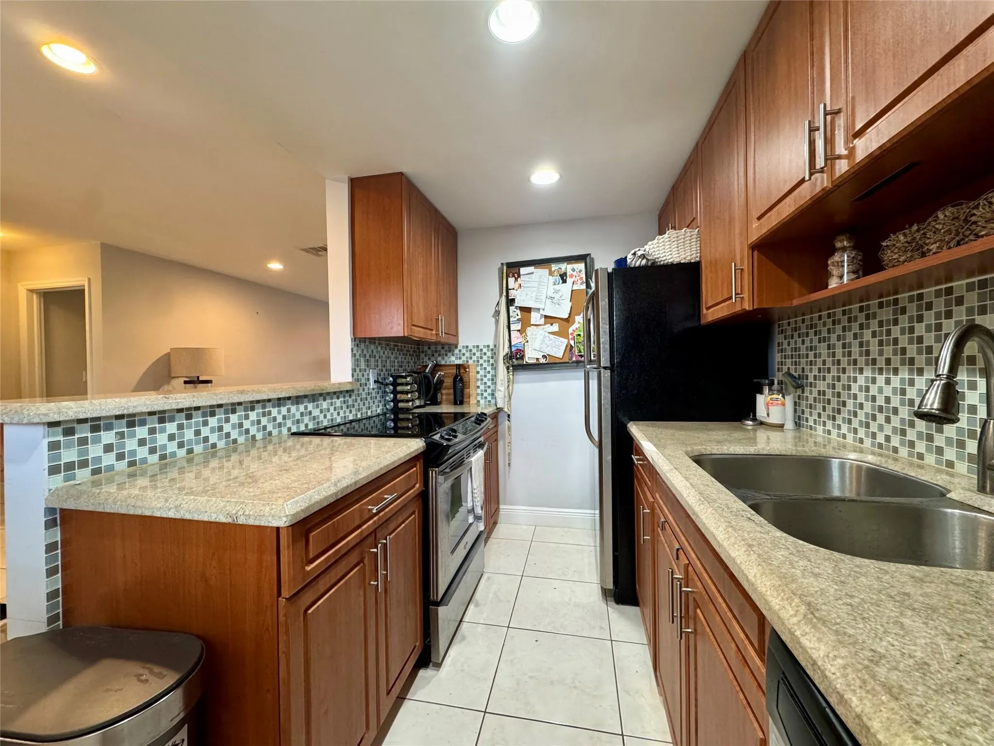 2801 NE 33rd Ct, #206
