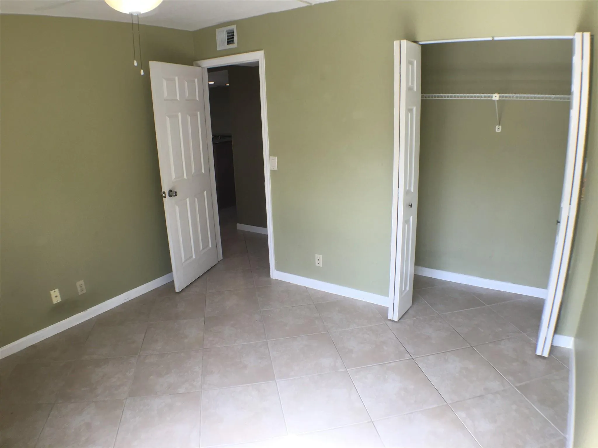 1905 SW 15th St, #9