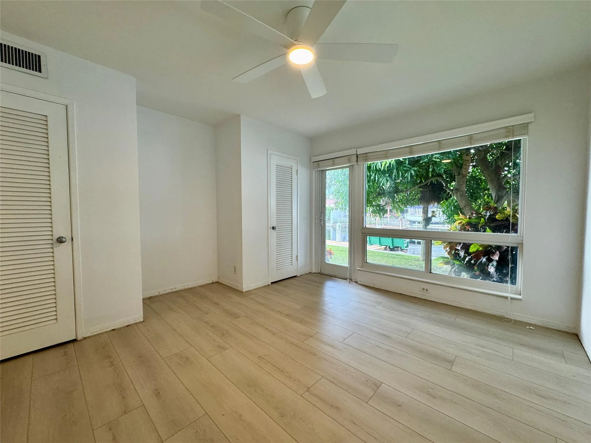 1213 Mandarin Isle