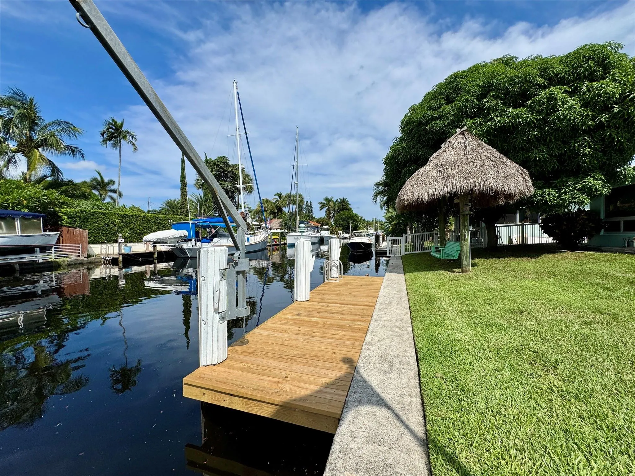 1213 Mandarin Isle