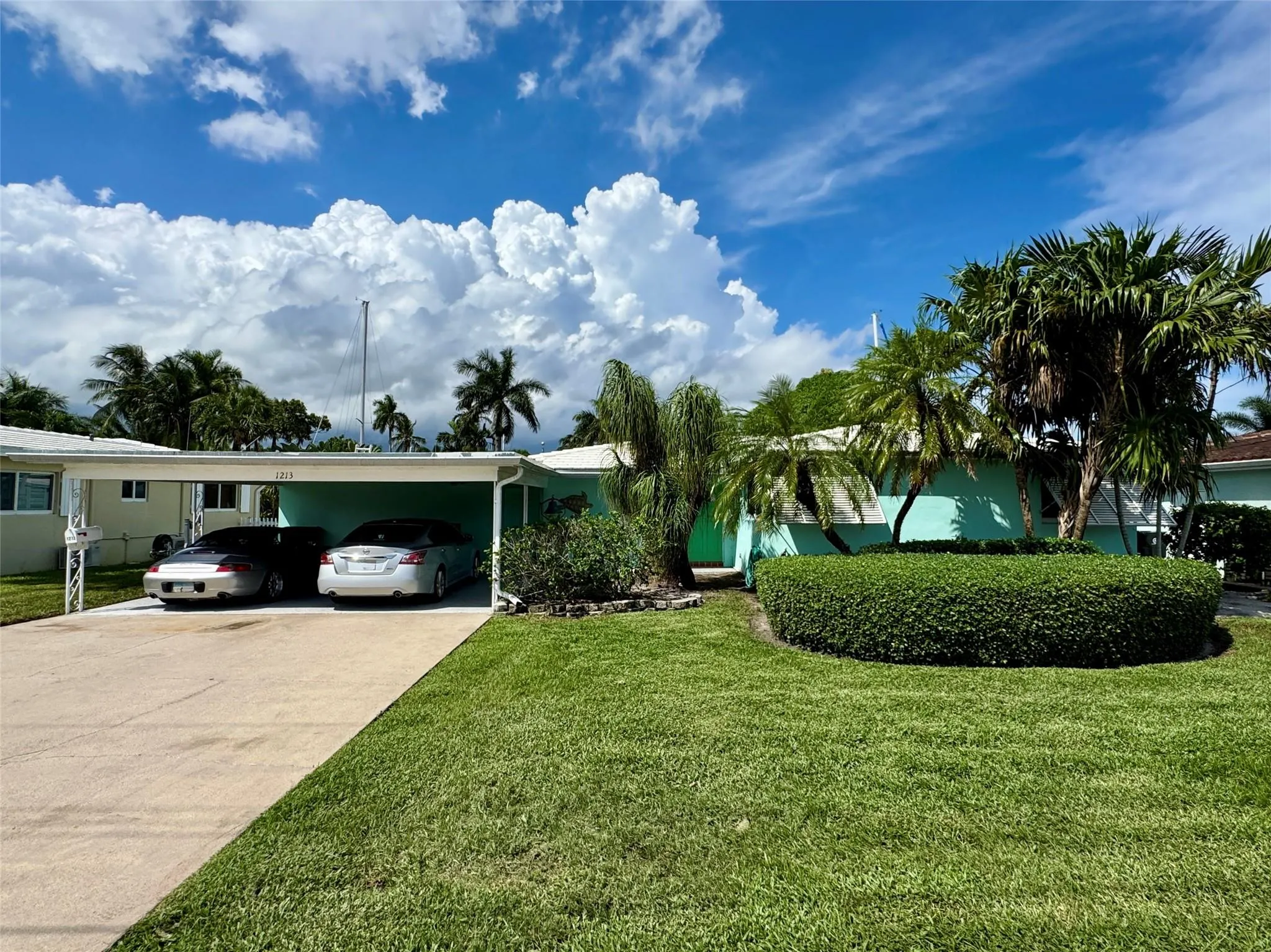 1213 Mandarin Isle