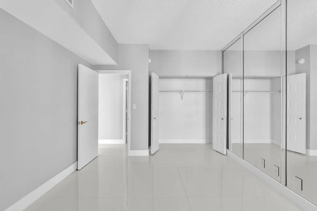 1010 S Ocean Blvd, #PH15