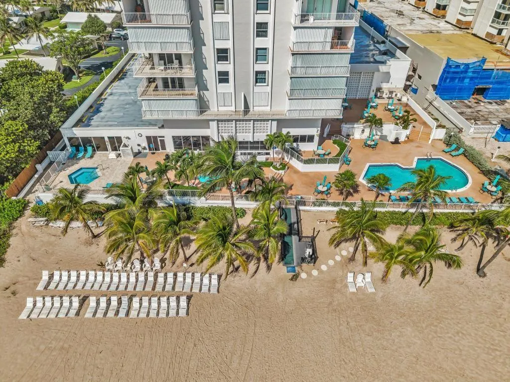 1010 S Ocean Blvd, #PH15