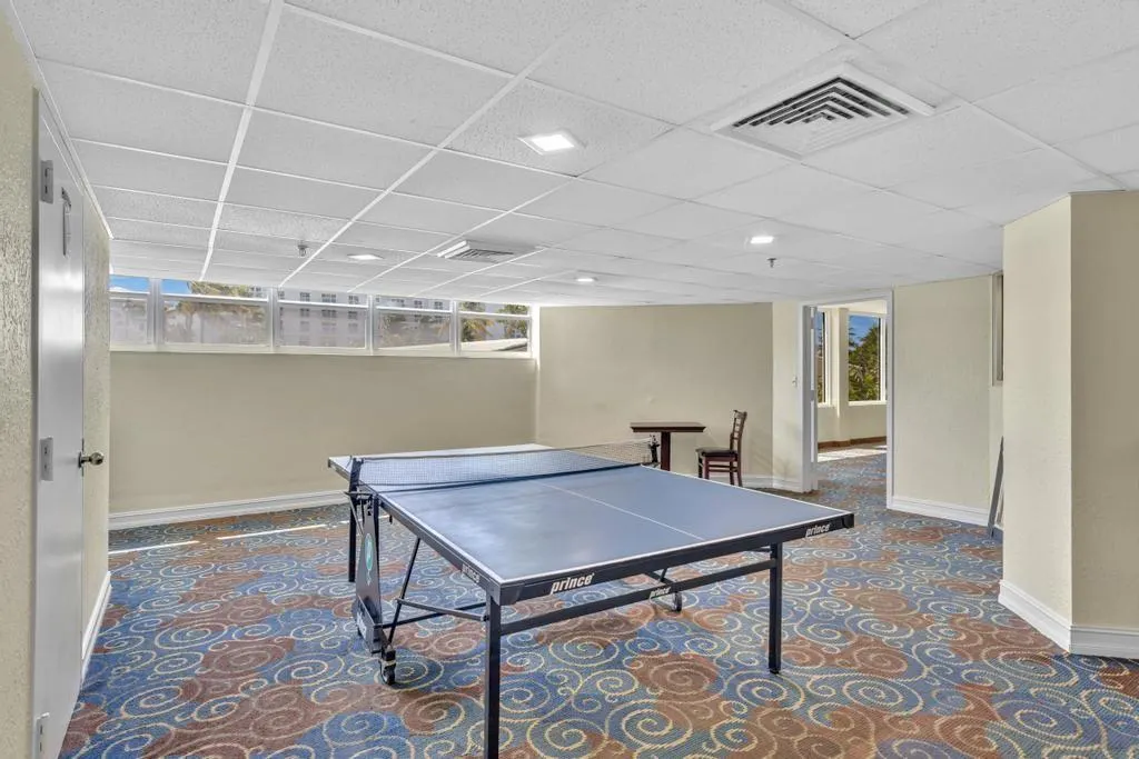 1010 S Ocean Blvd, #PH15
