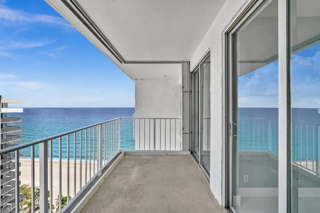 1010 S Ocean Blvd, #PH15