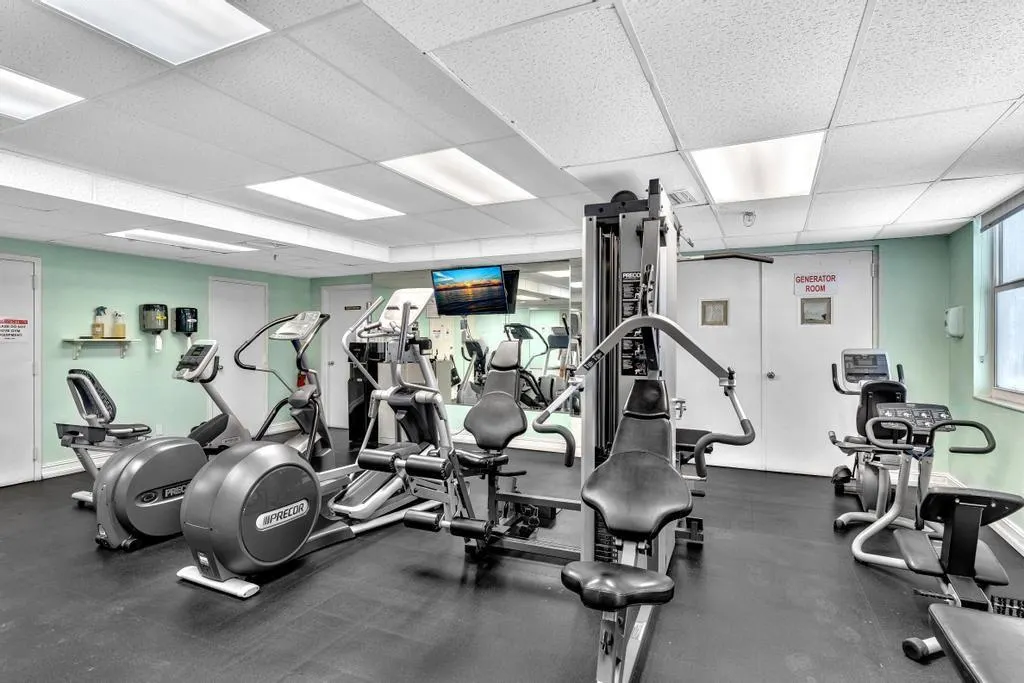 1010 S Ocean Blvd, #PH15