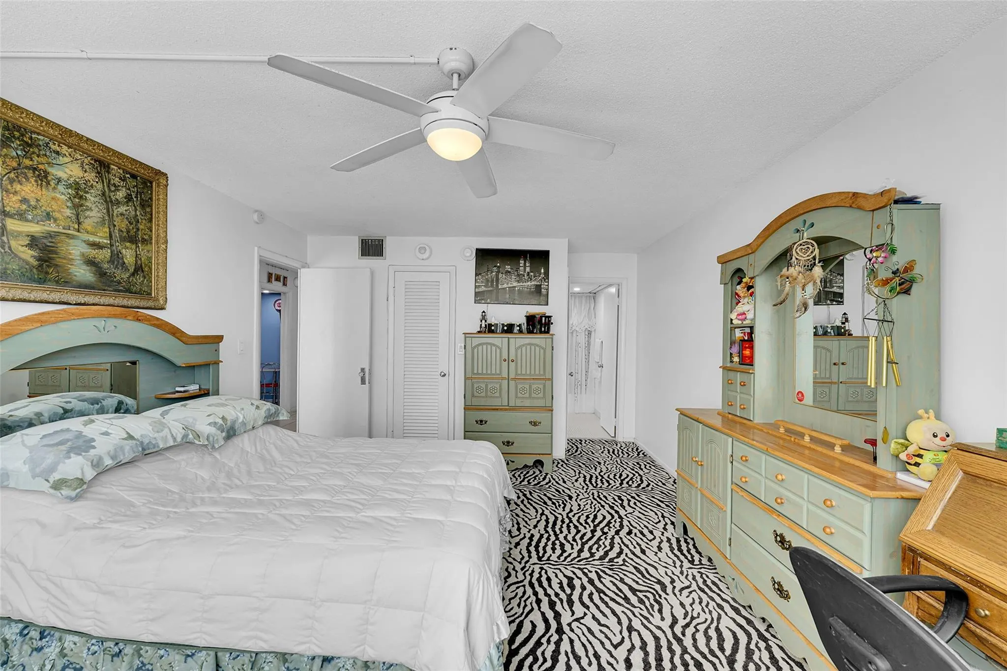 133 N Pompano Beach Blvd, #605