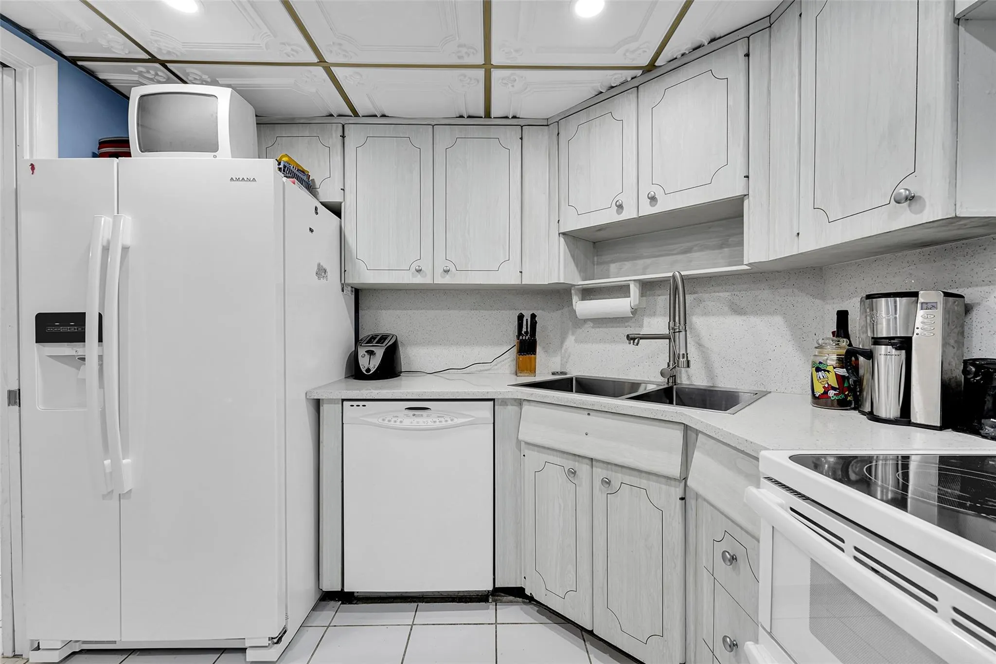 133 N Pompano Beach Blvd, #605