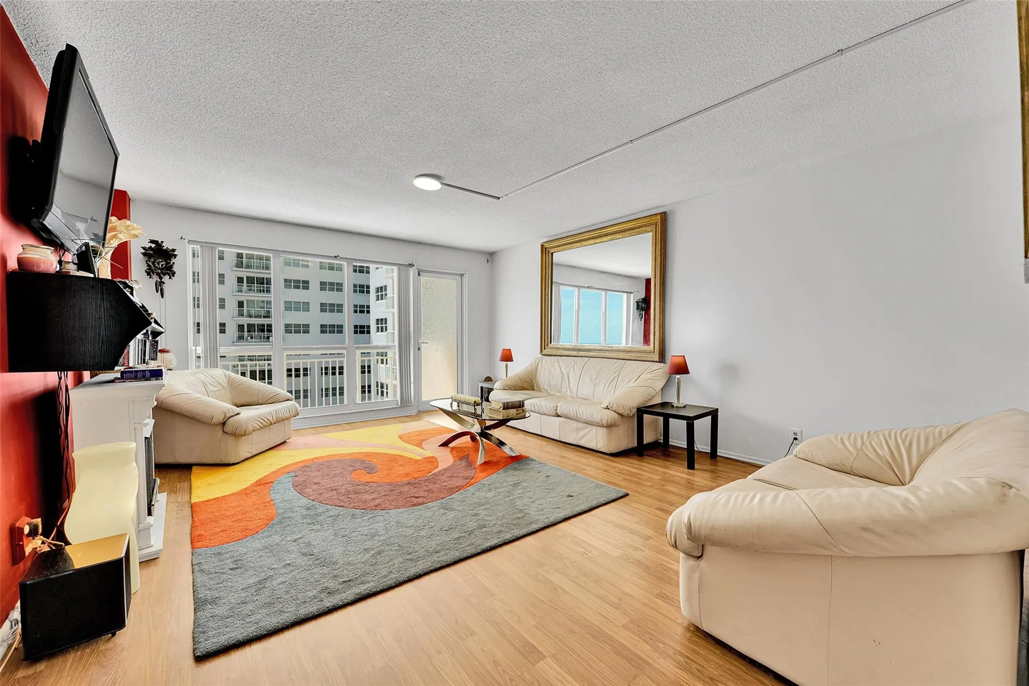 133 N Pompano Beach Blvd, #605