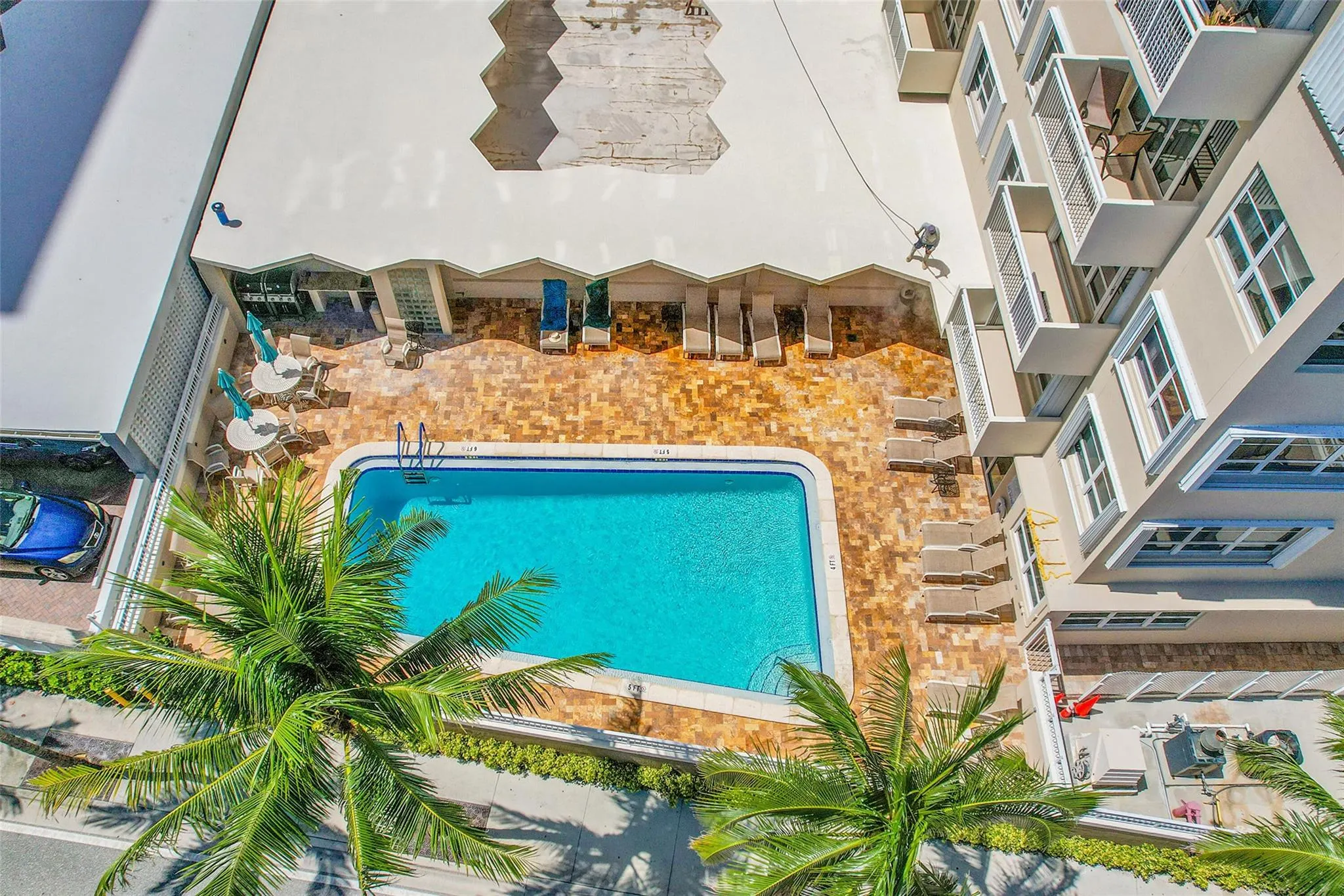133 N Pompano Beach Blvd, #605