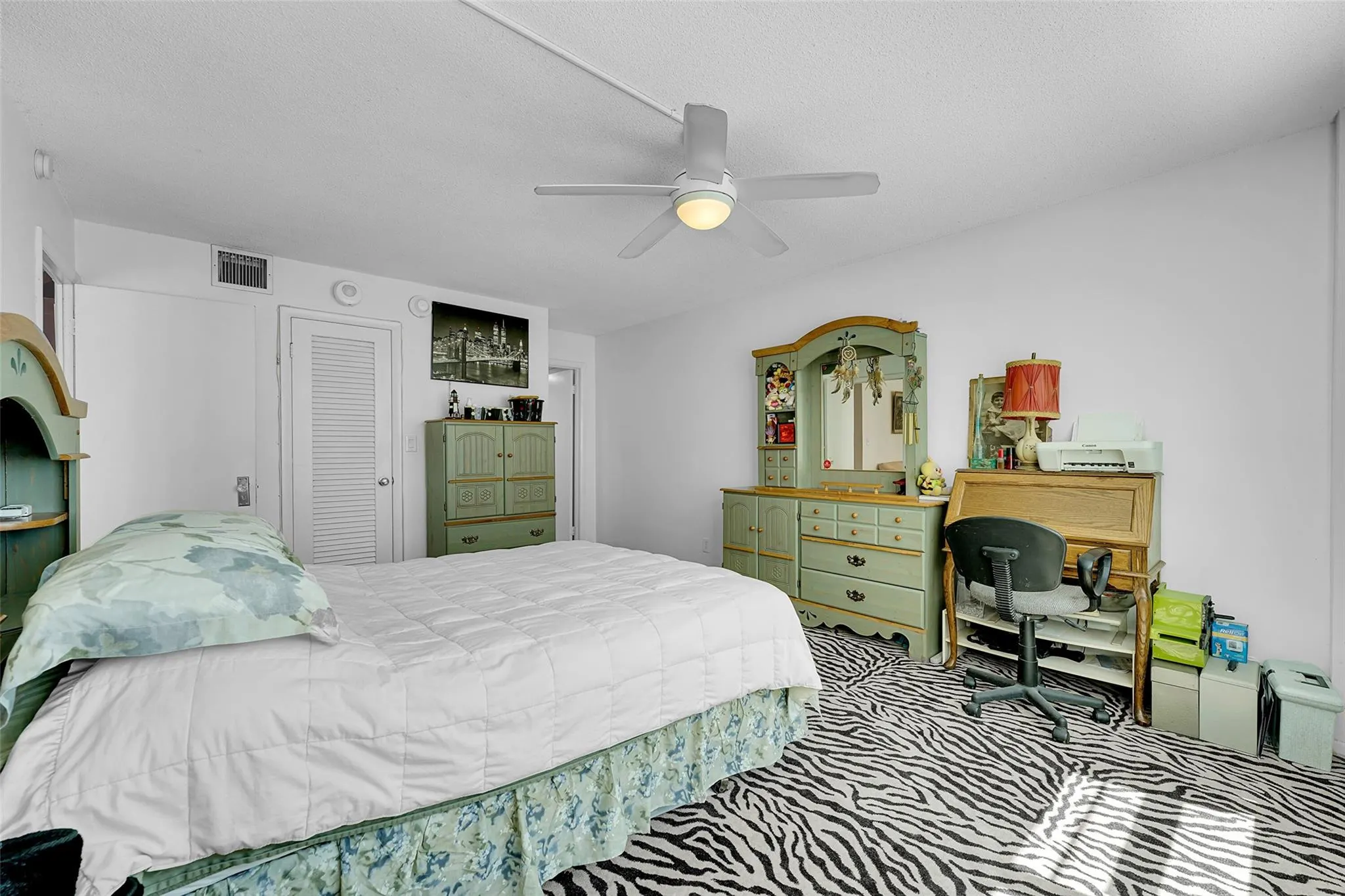 133 N Pompano Beach Blvd, #605