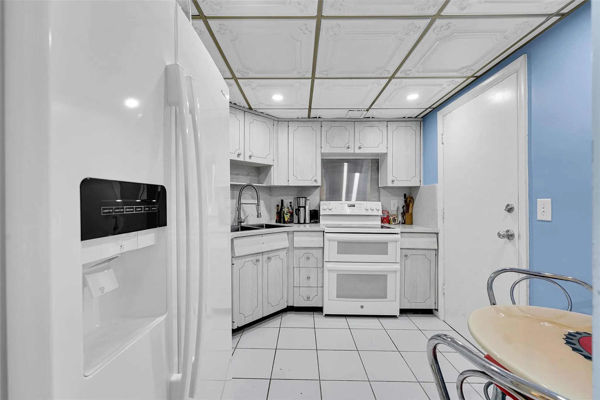 133 N Pompano Beach Blvd, #605