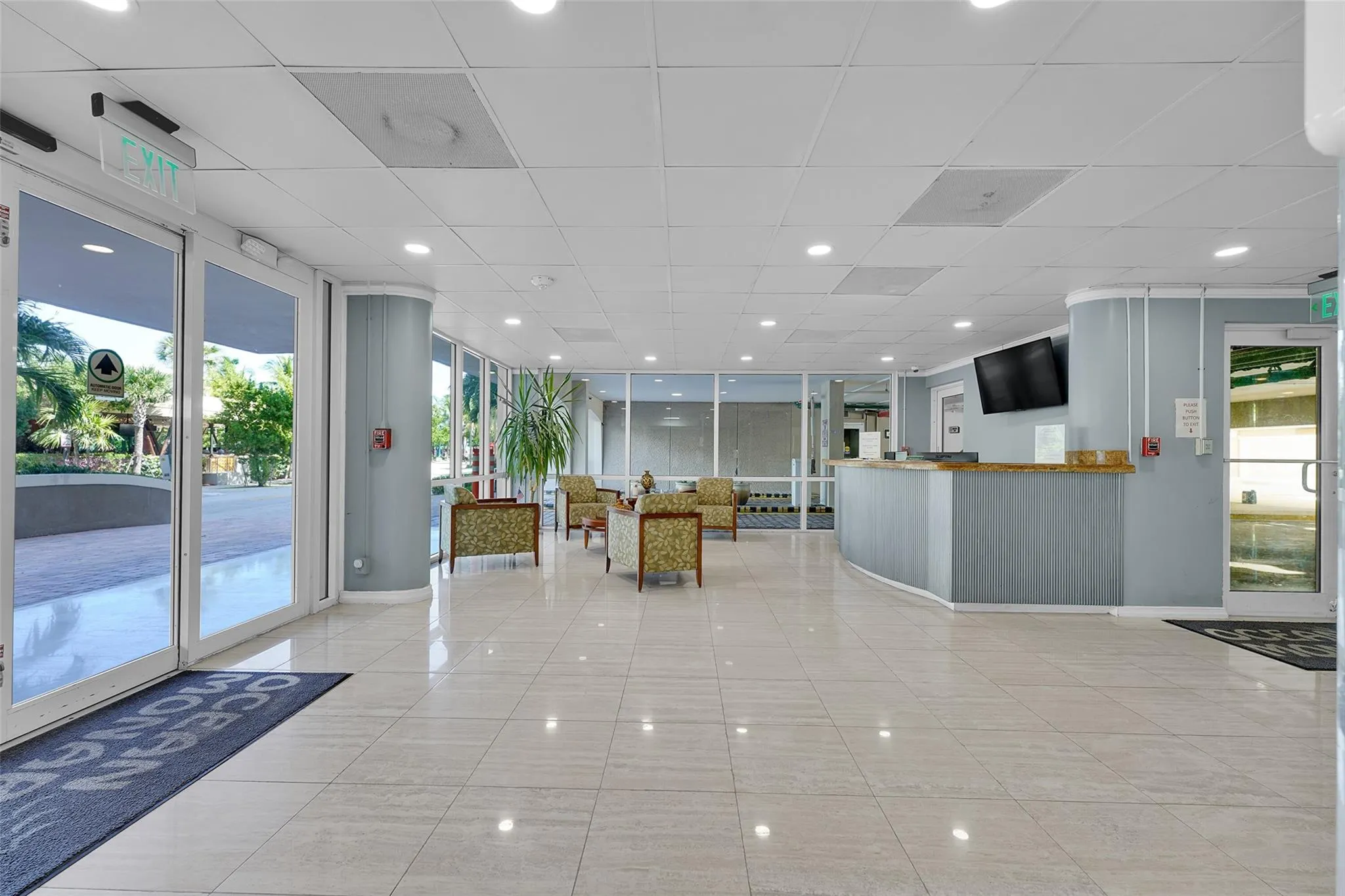 133 N Pompano Beach Blvd, #605