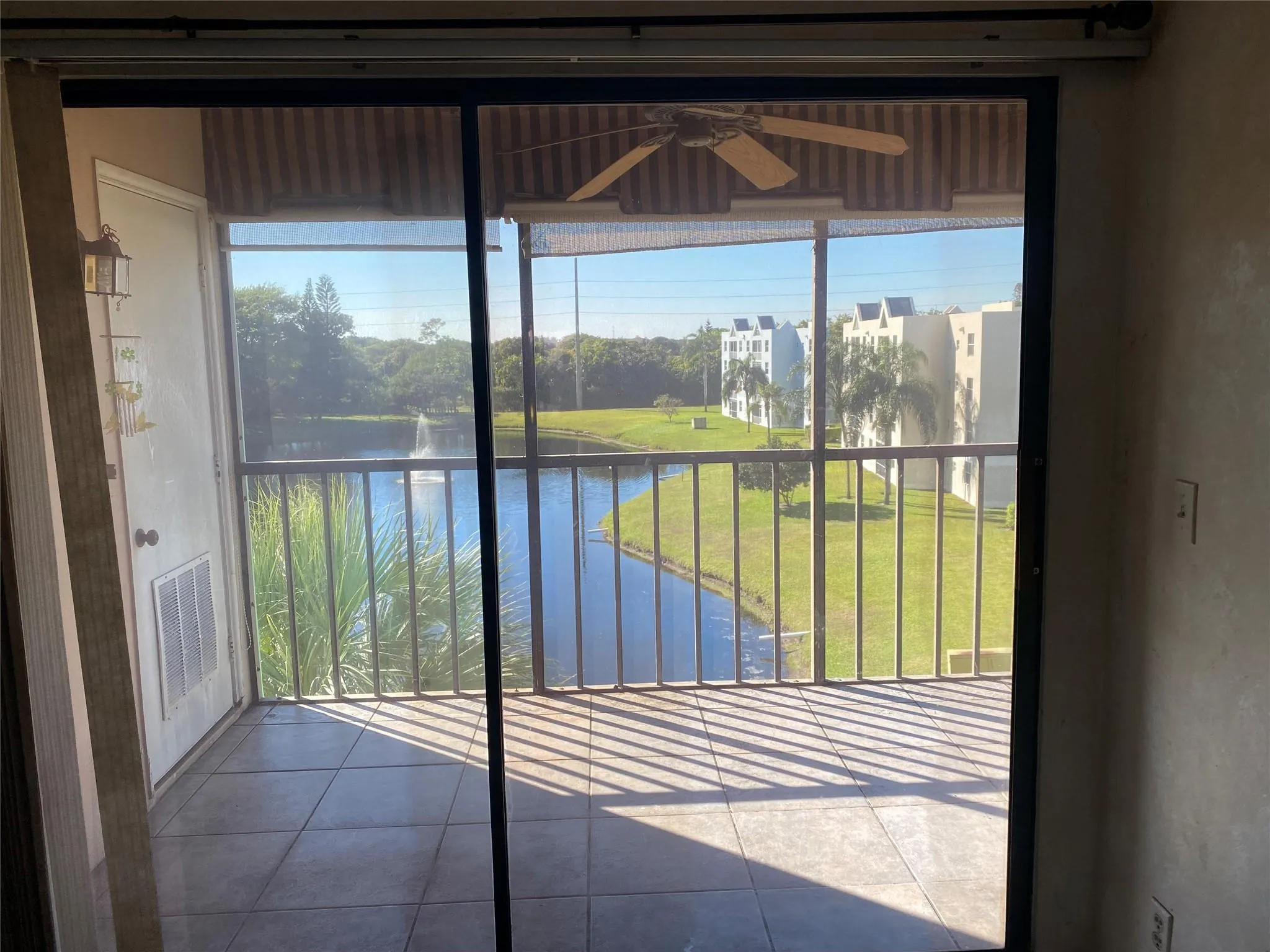 5884 Morningstar Cir, #406