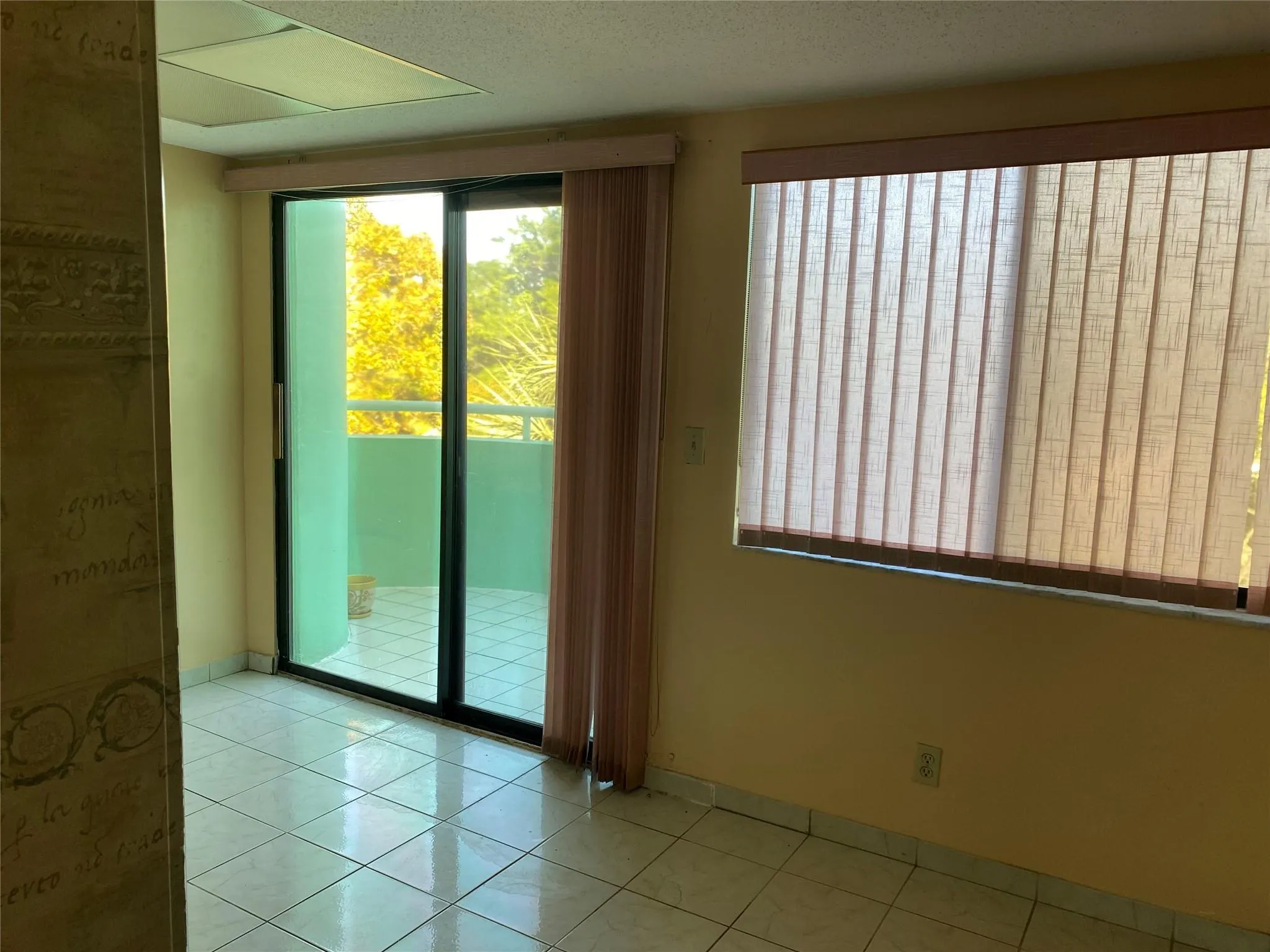 5884 Morningstar Cir, #406