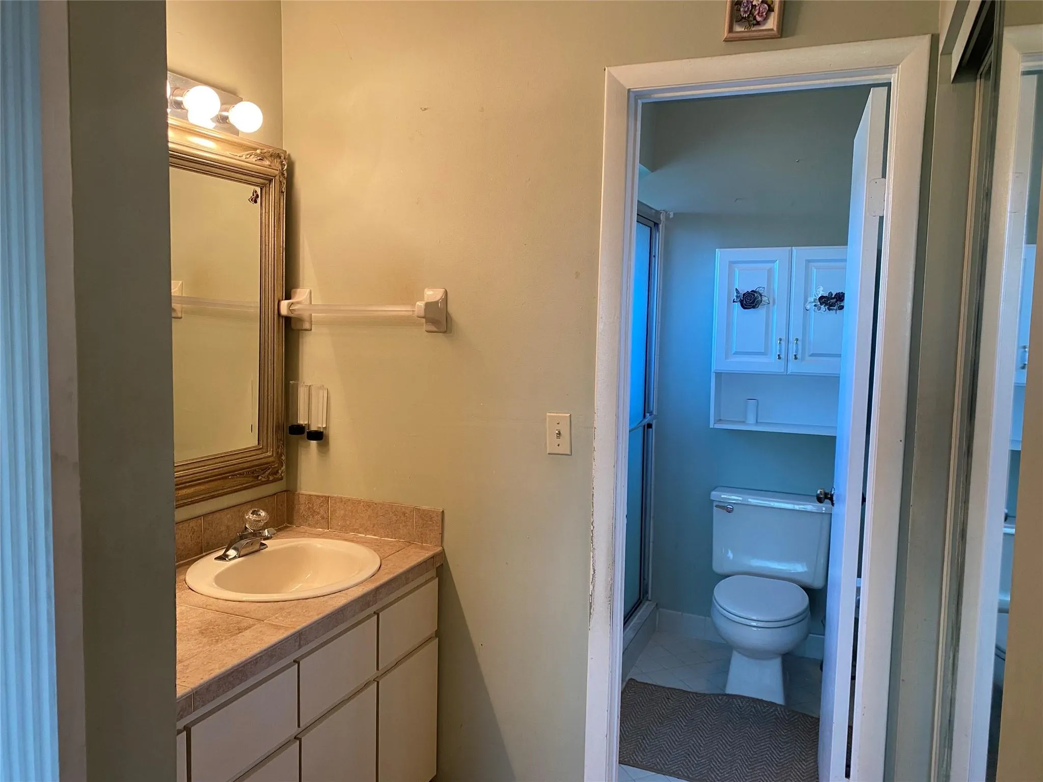 5884 Morningstar Cir, #406