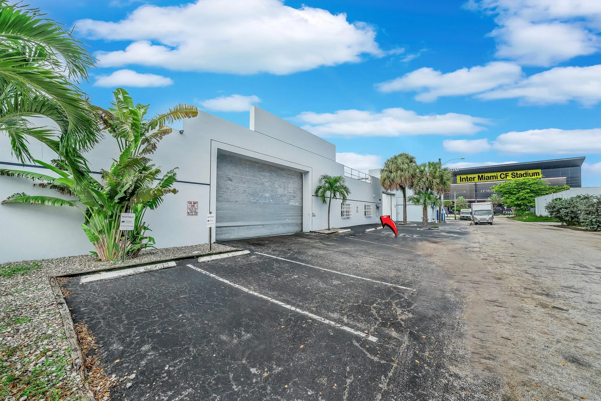 1100 NW 54th St