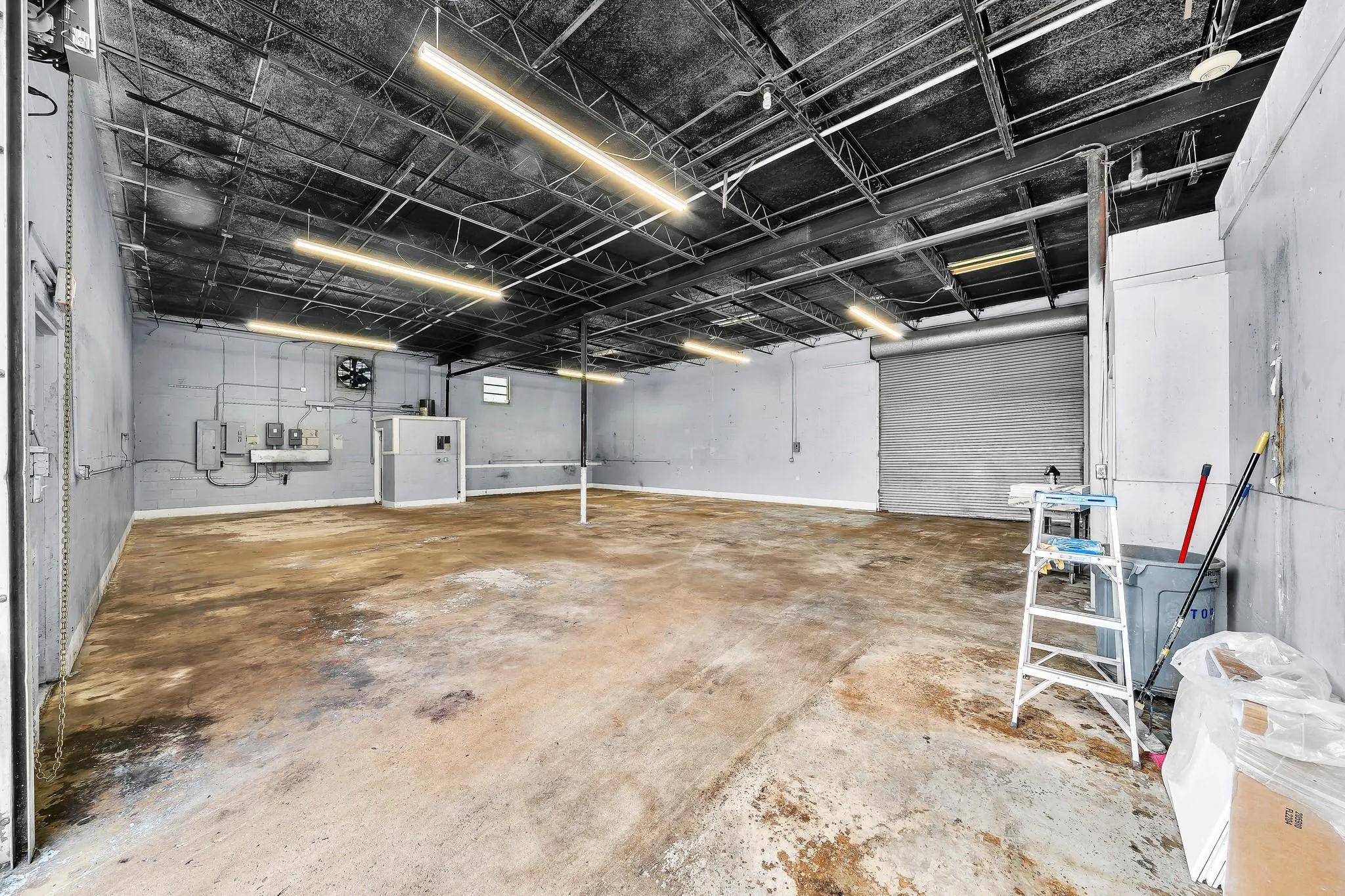 1100 NW 54th St