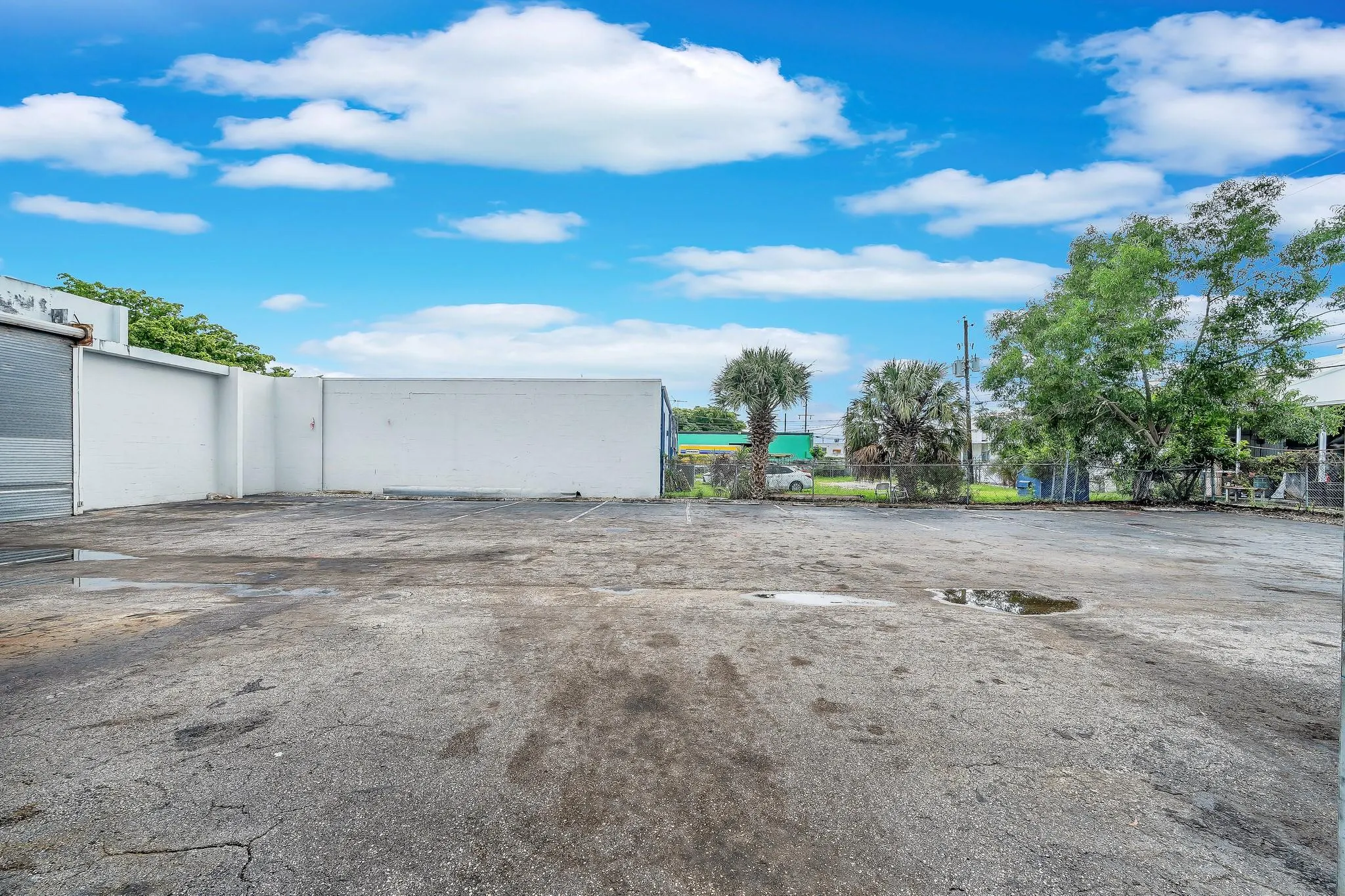 1100 NW 54th St