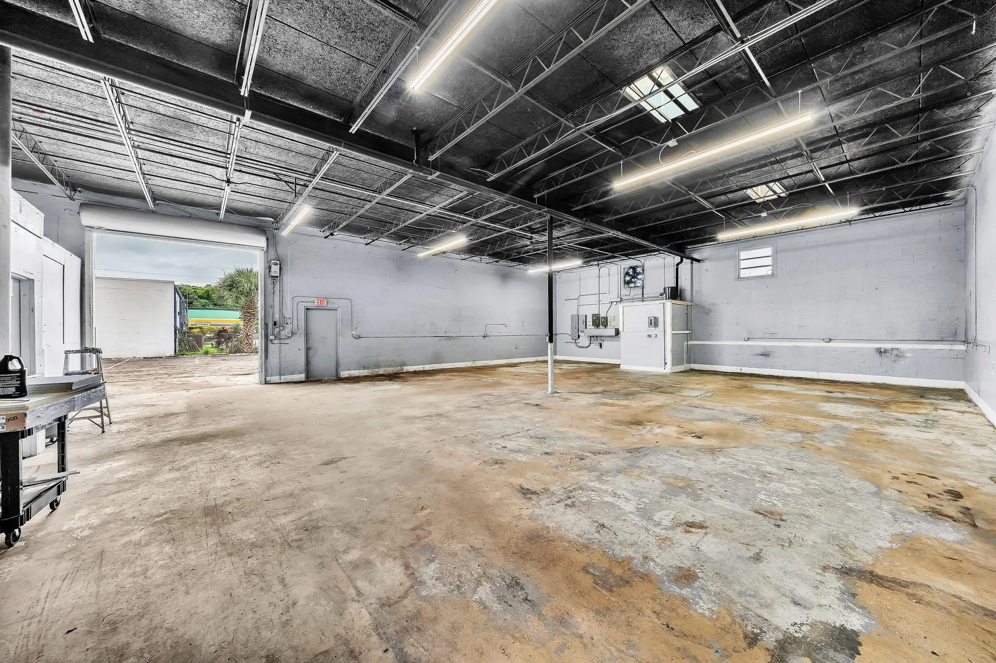 1100 NW 54th St