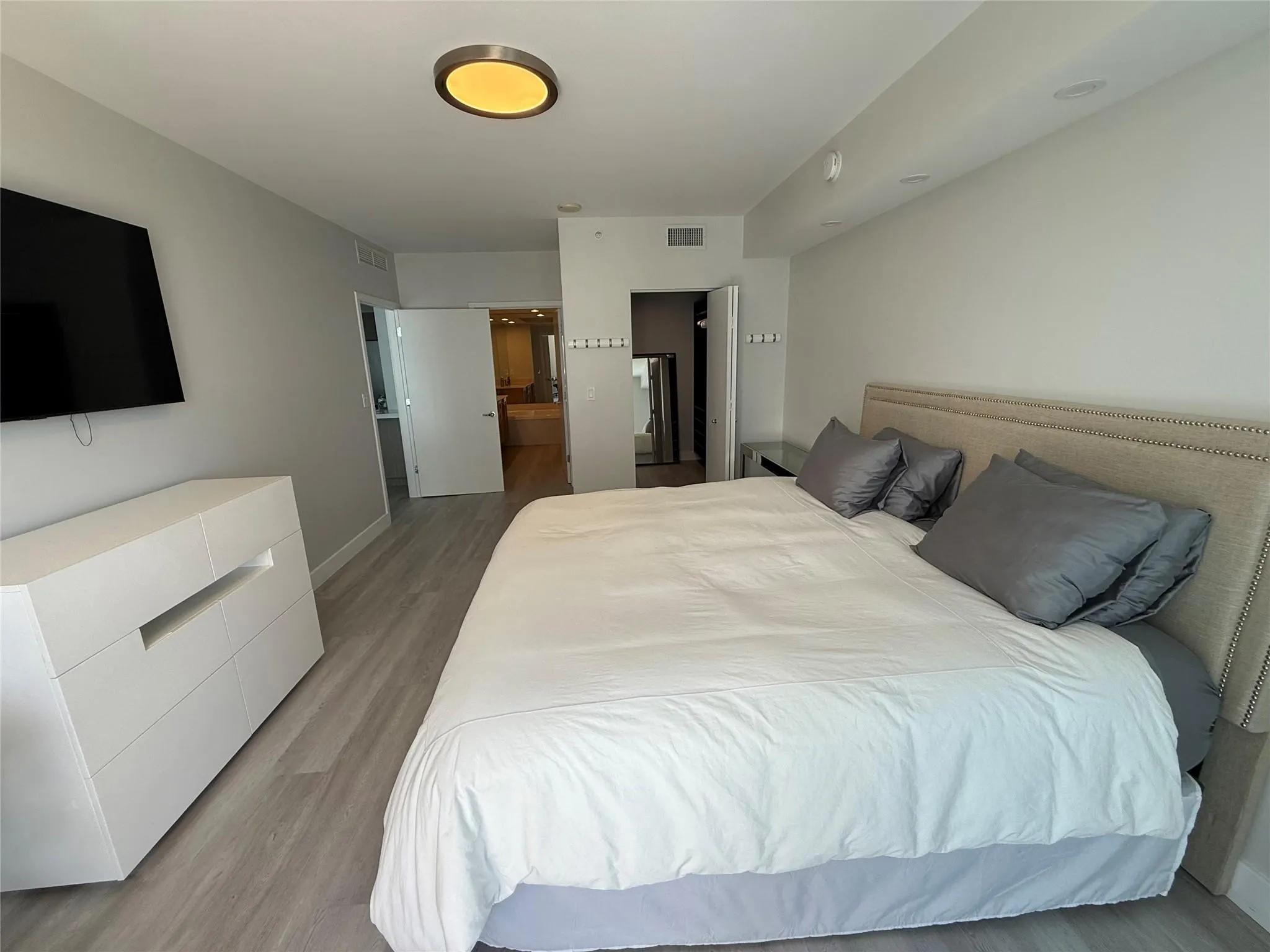 2821 N Ocean Blvd, #1106