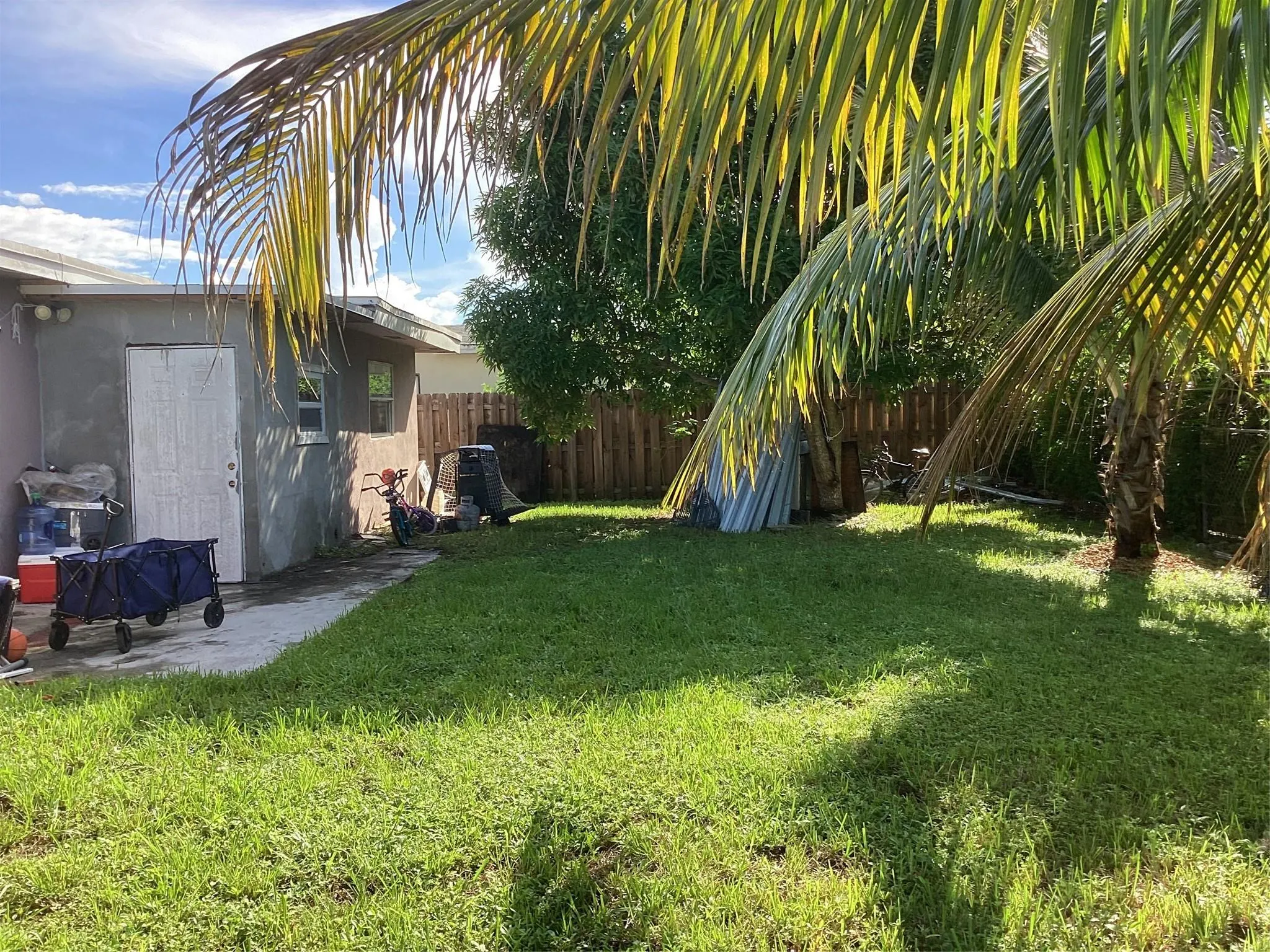 6534 SW 8th Pl