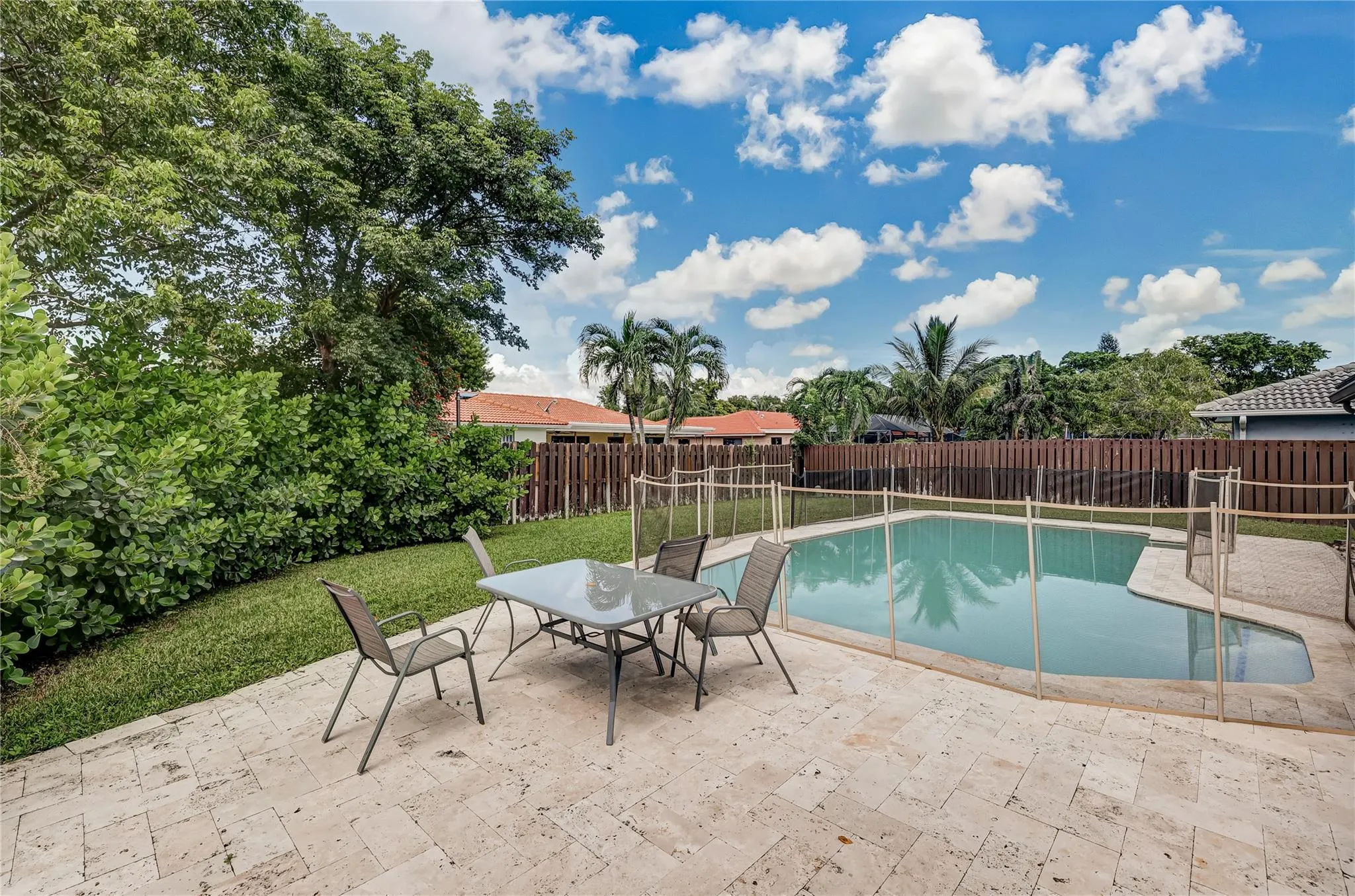 1962 NW 110th Ln