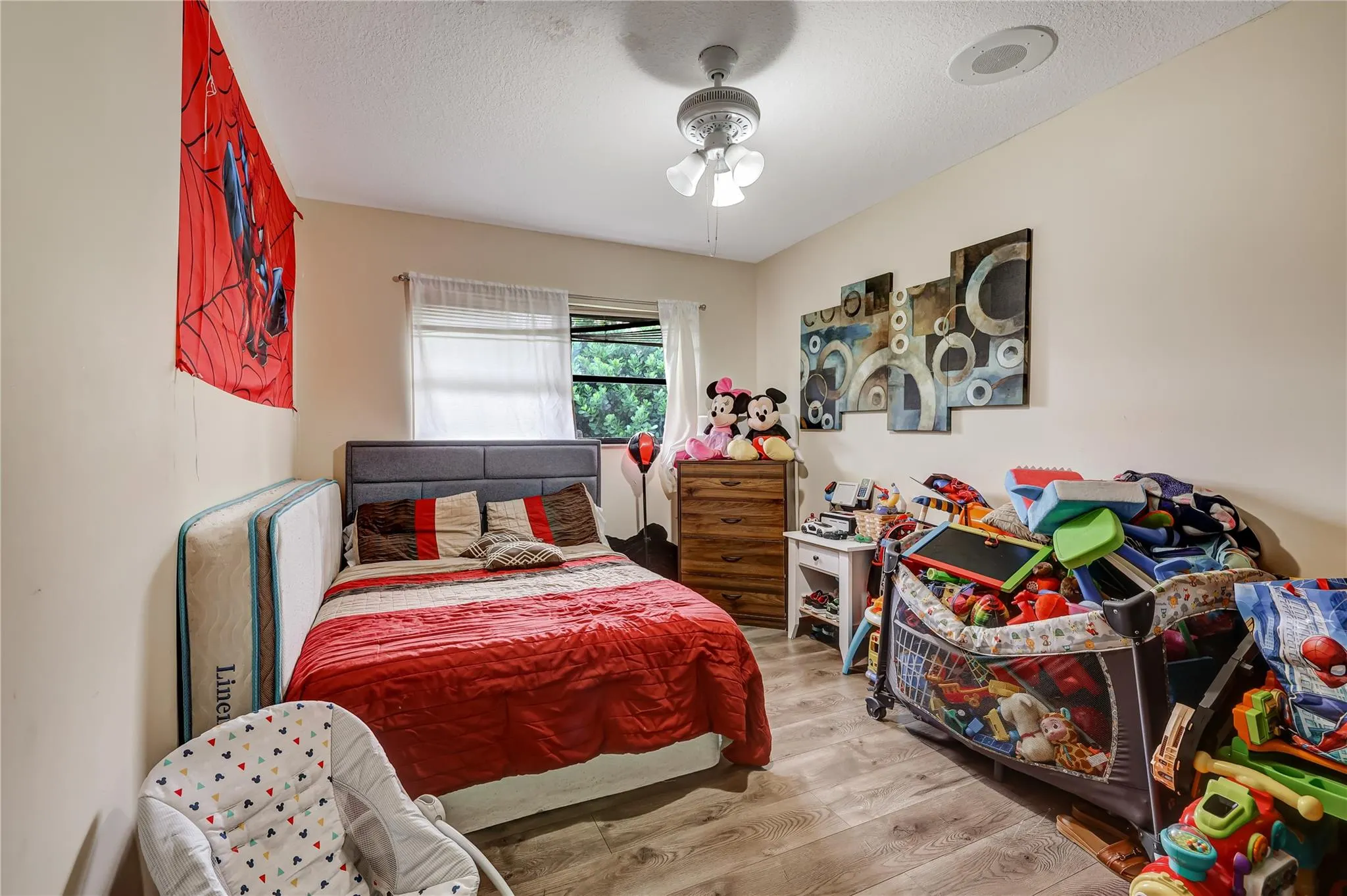 1962 NW 110th Ln