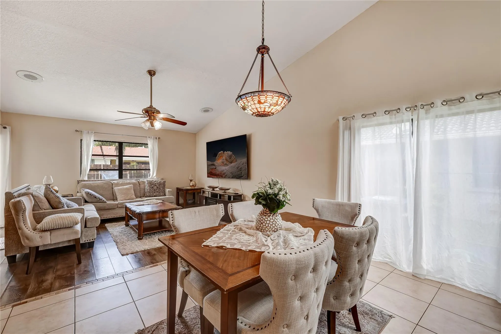 1962 NW 110th Ln
