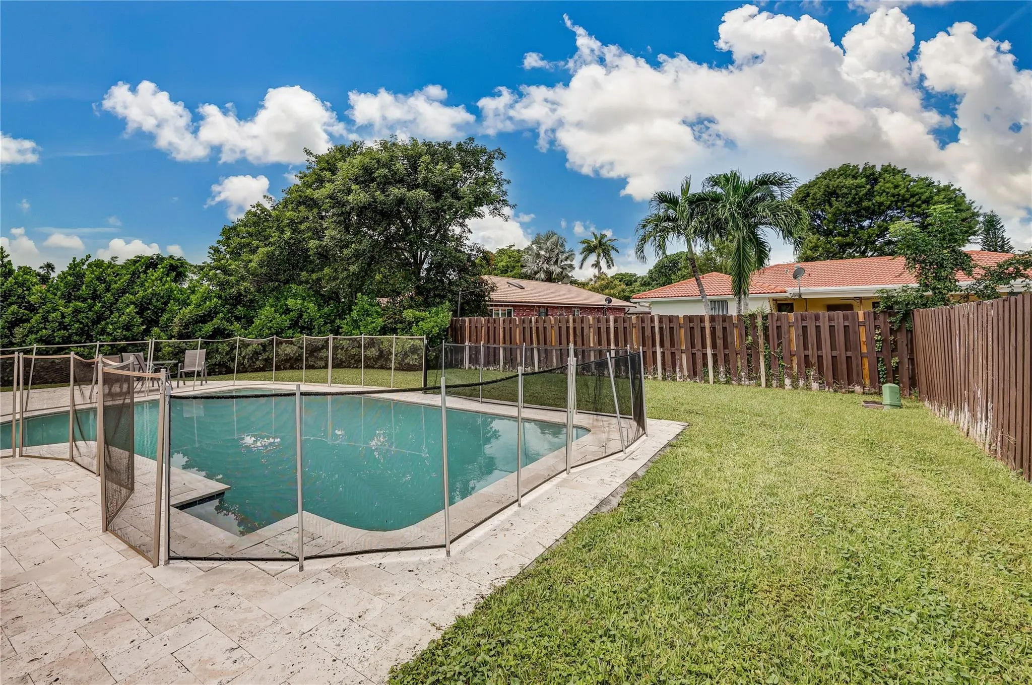 1962 NW 110th Ln