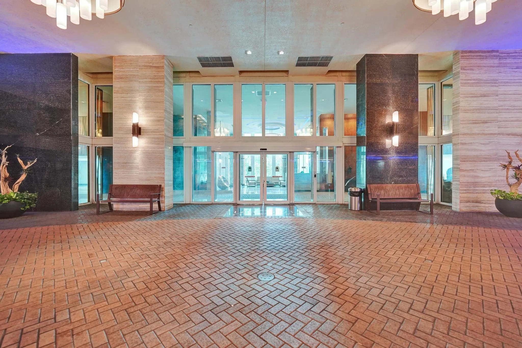 101 S Fort Lauderdale Beach Blvd, #806