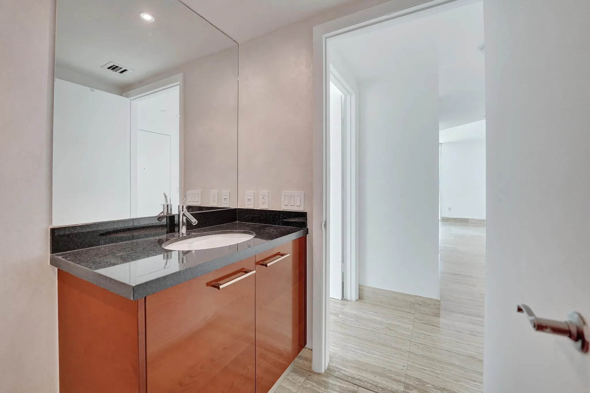 101 S Fort Lauderdale Beach Blvd, #806