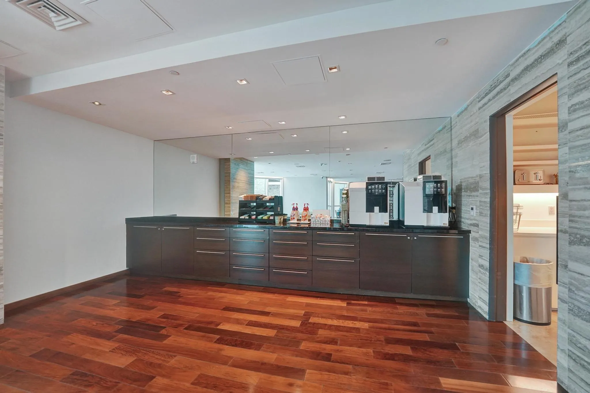 101 S Fort Lauderdale Beach Blvd, #806