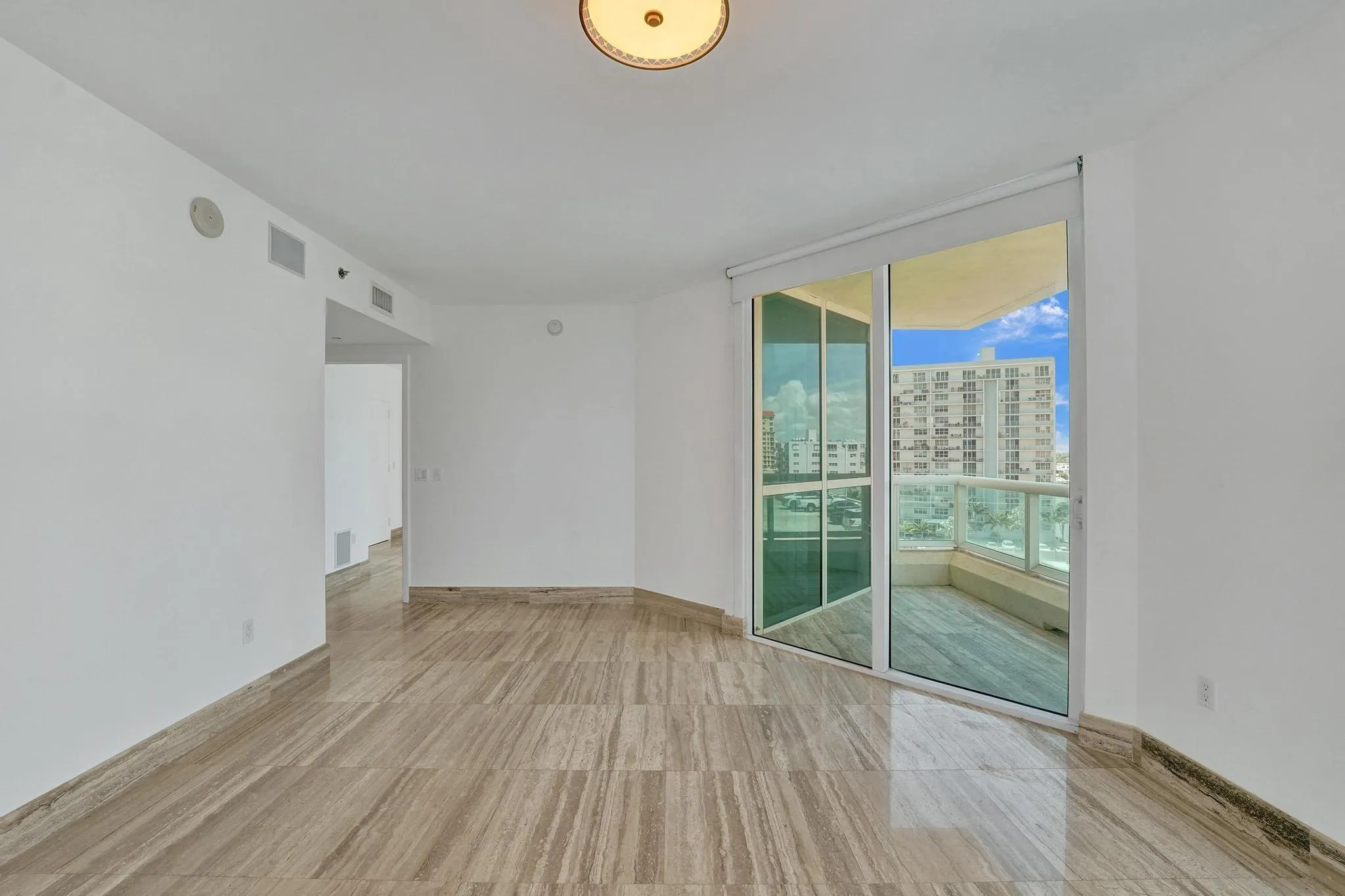 101 S Fort Lauderdale Beach Blvd, #806