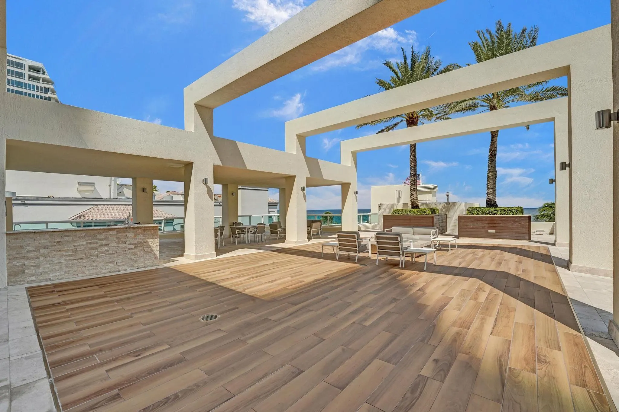 101 S Fort Lauderdale Beach Blvd, #806