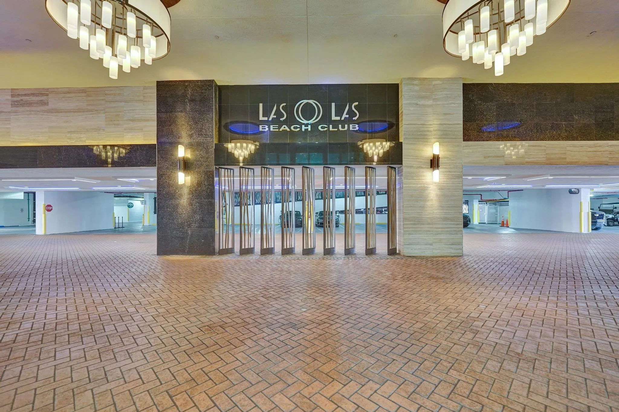 101 S Fort Lauderdale Beach Blvd, #806