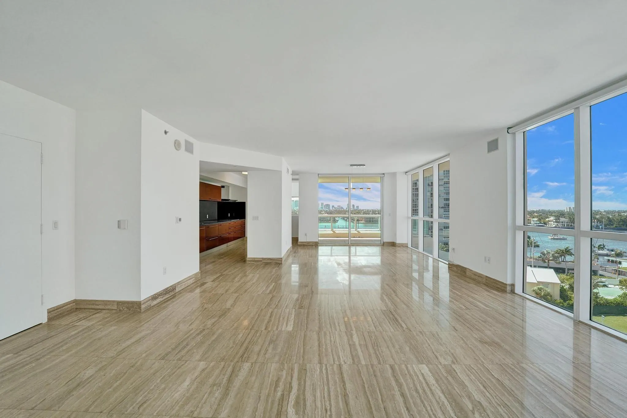 101 S Fort Lauderdale Beach Blvd, #806