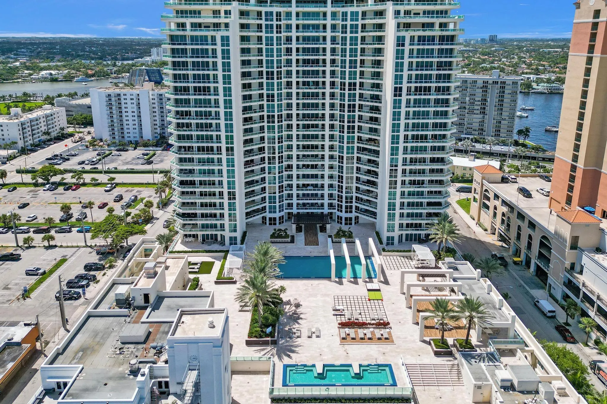 101 S Fort Lauderdale Beach Blvd, #806