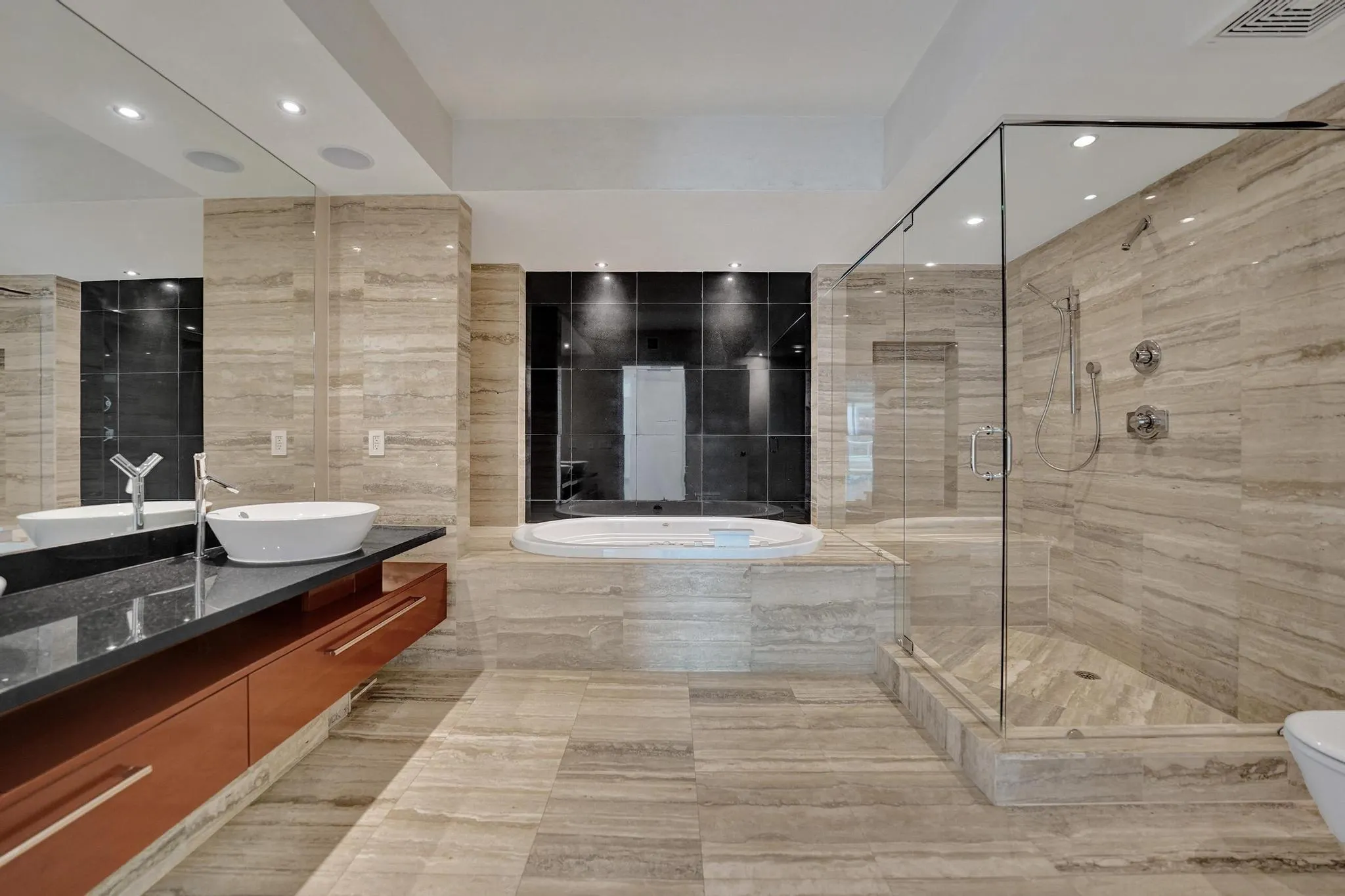 101 S Fort Lauderdale Beach Blvd, #806