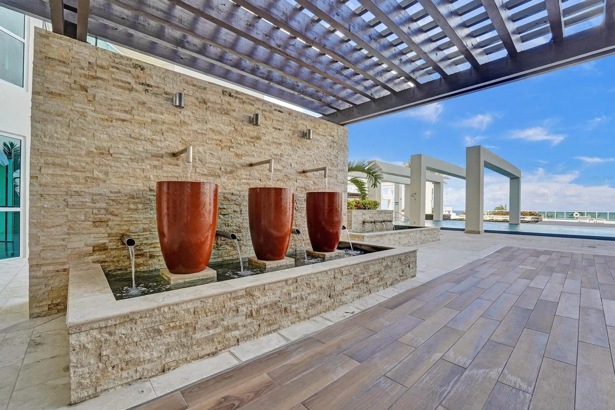 101 S Fort Lauderdale Beach Blvd, #806