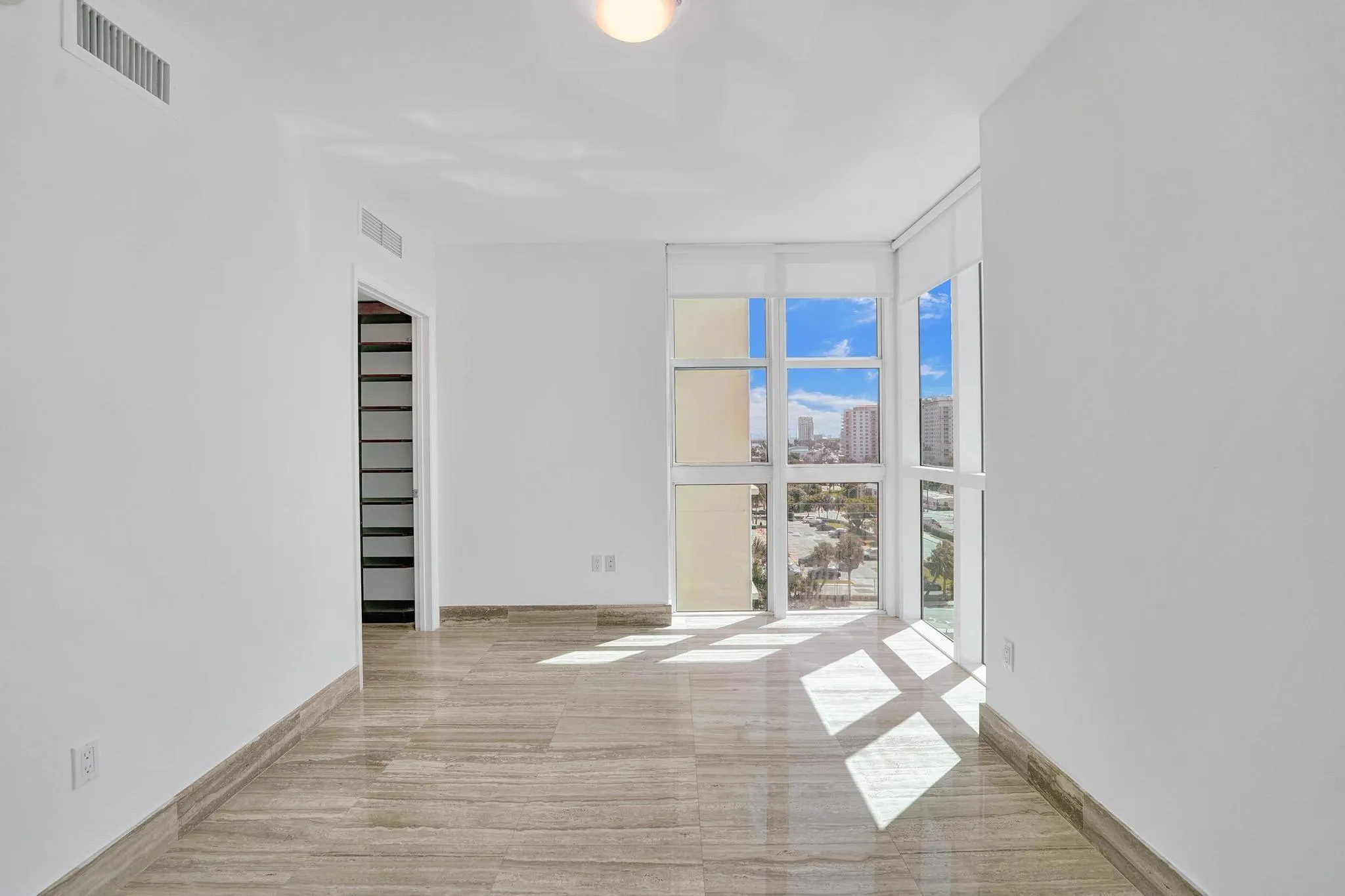 101 S Fort Lauderdale Beach Blvd, #806