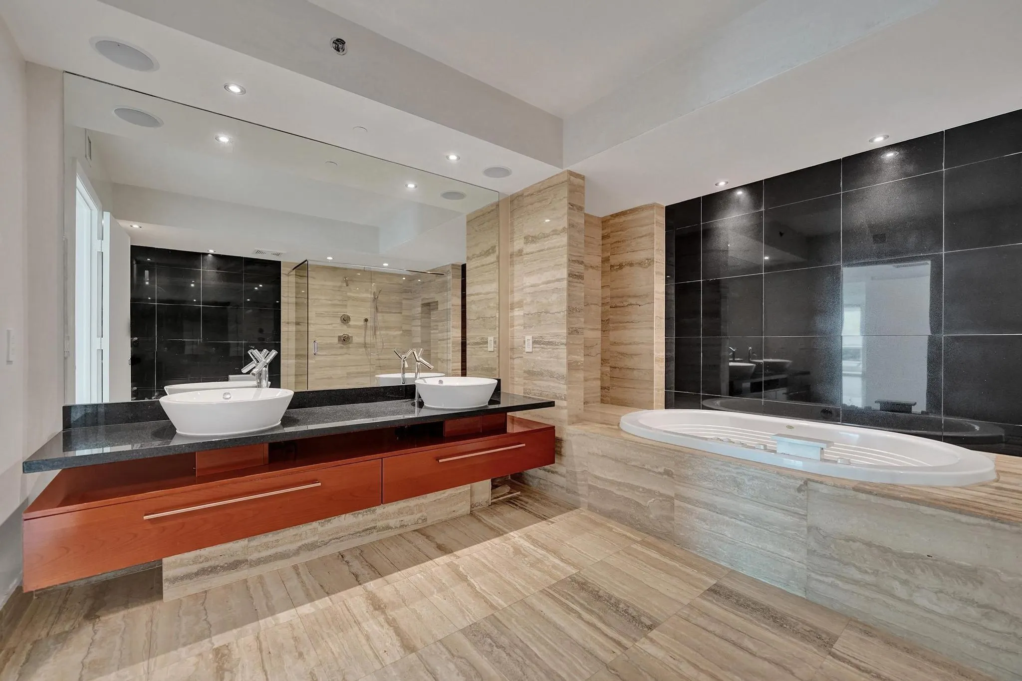 101 S Fort Lauderdale Beach Blvd, #806