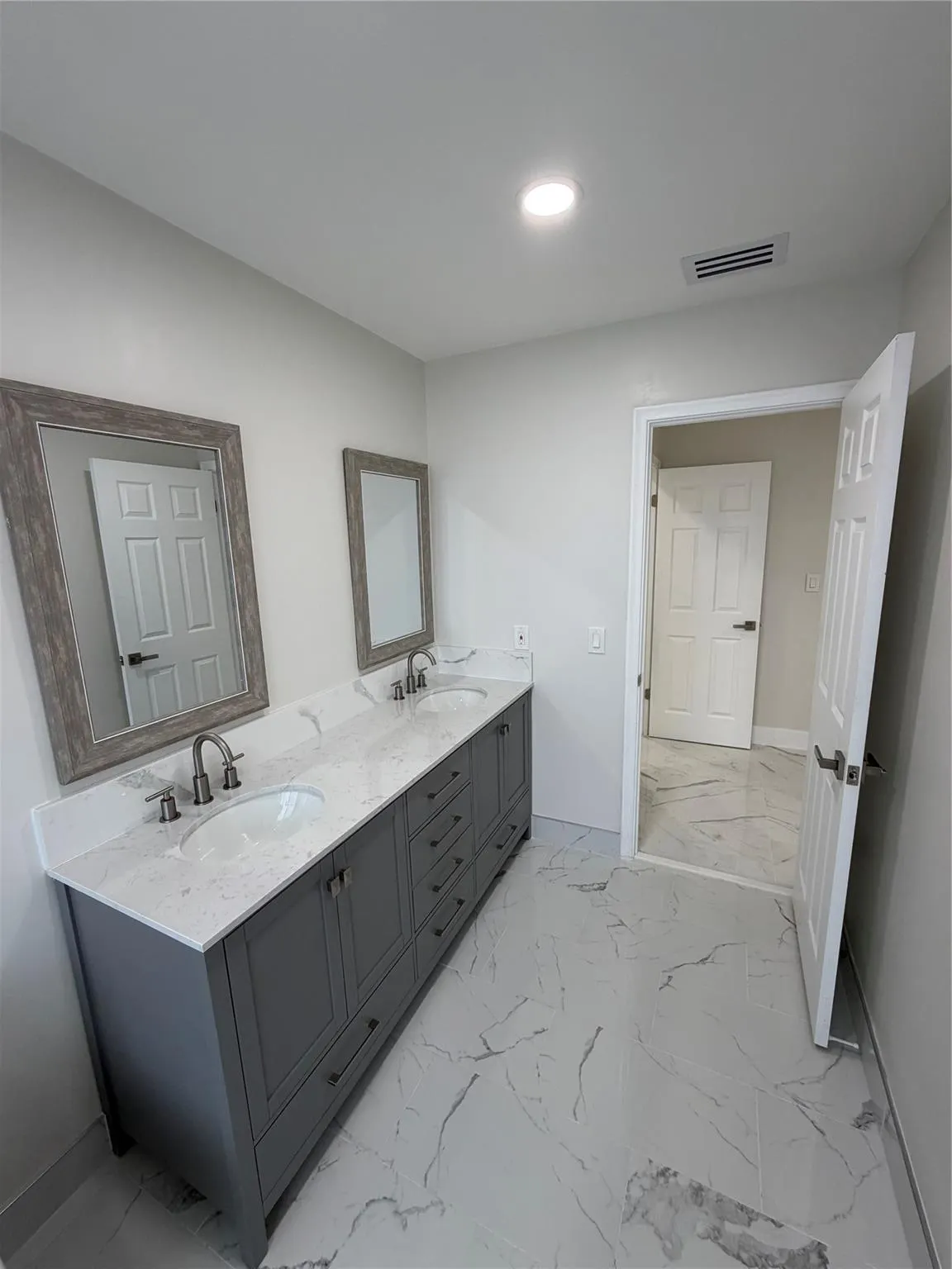 1360 NW 94th Ave