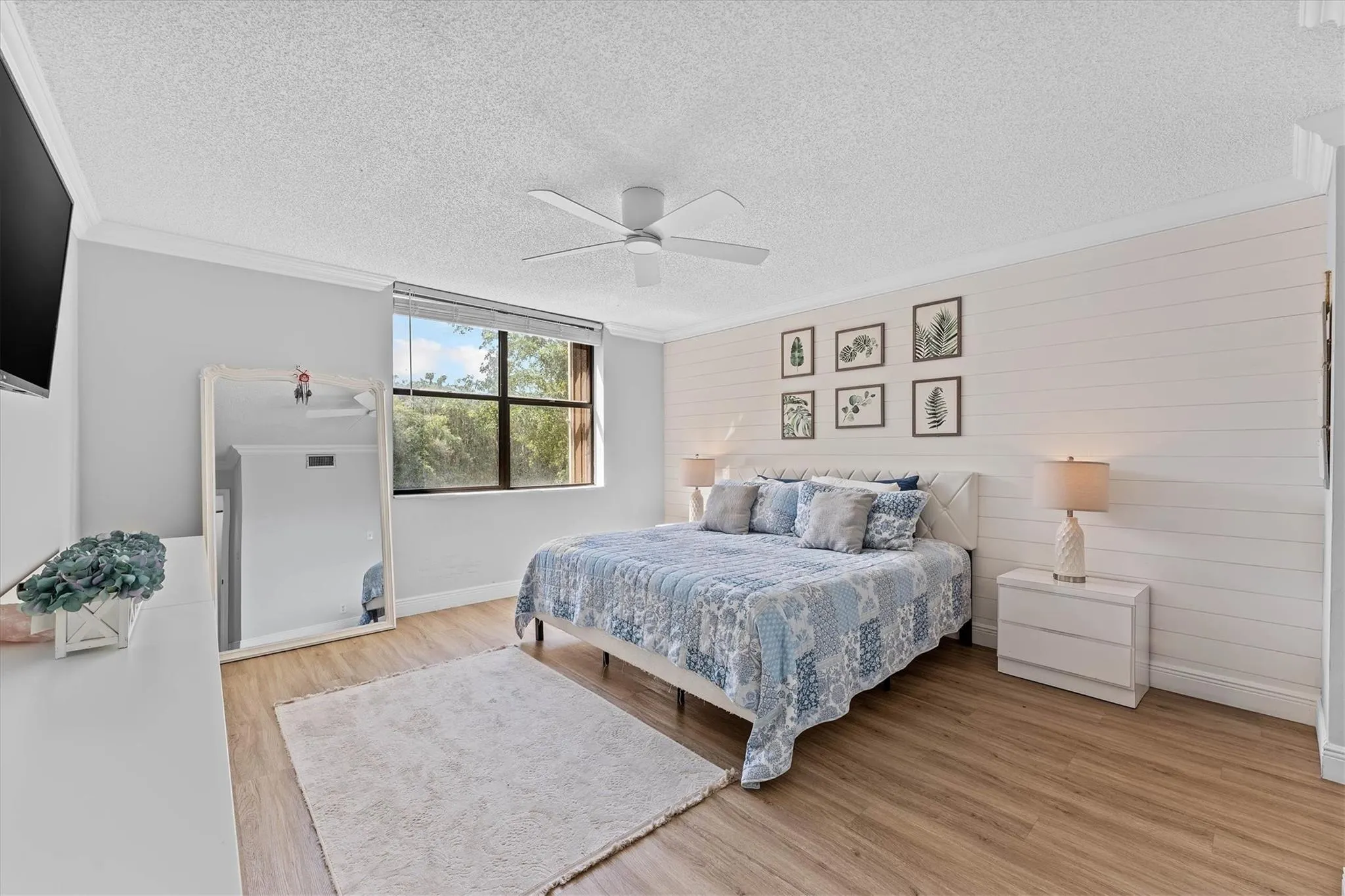 4132 S Carambola Cir S, #F206